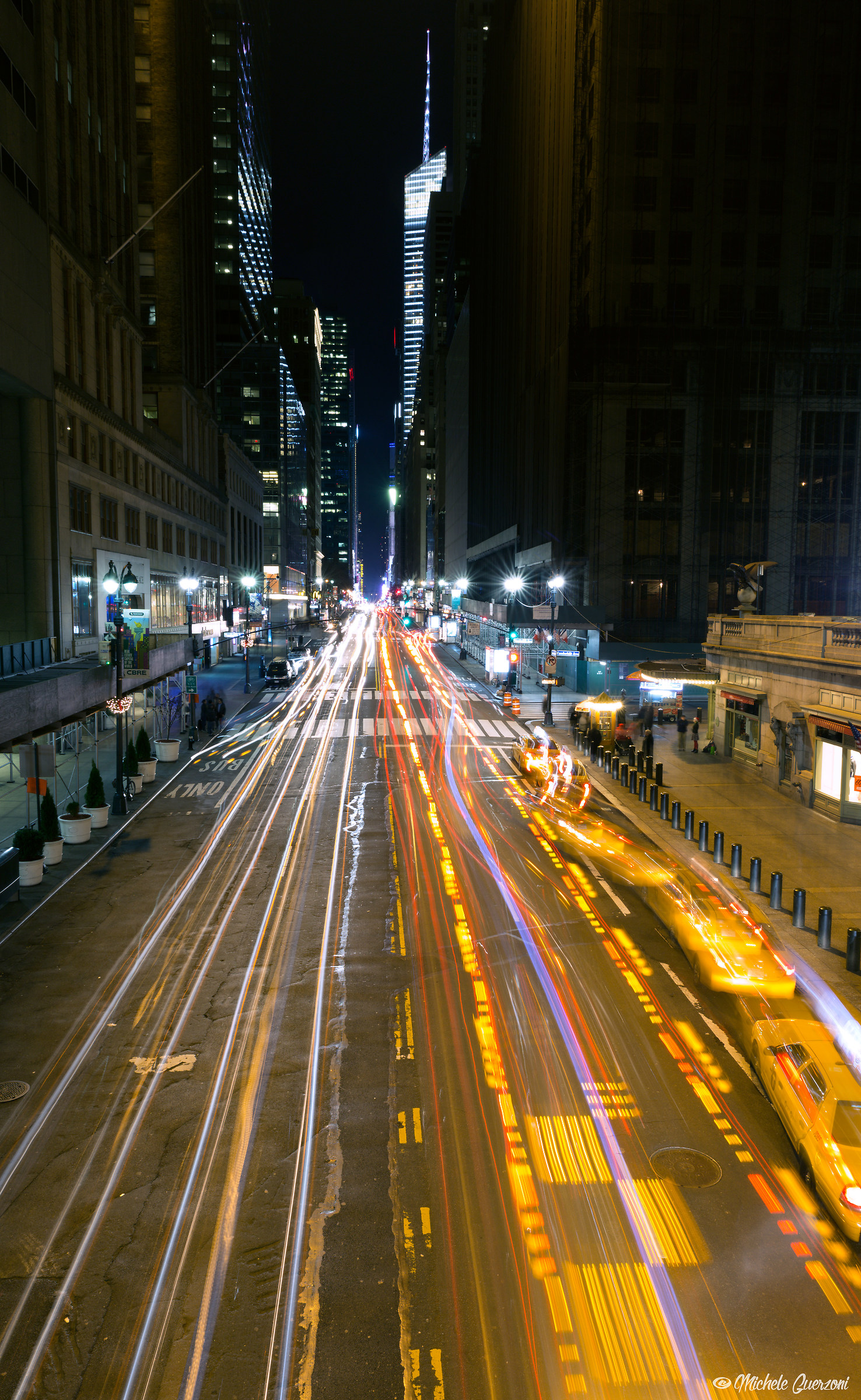 Taxis that follow Grand Central Station