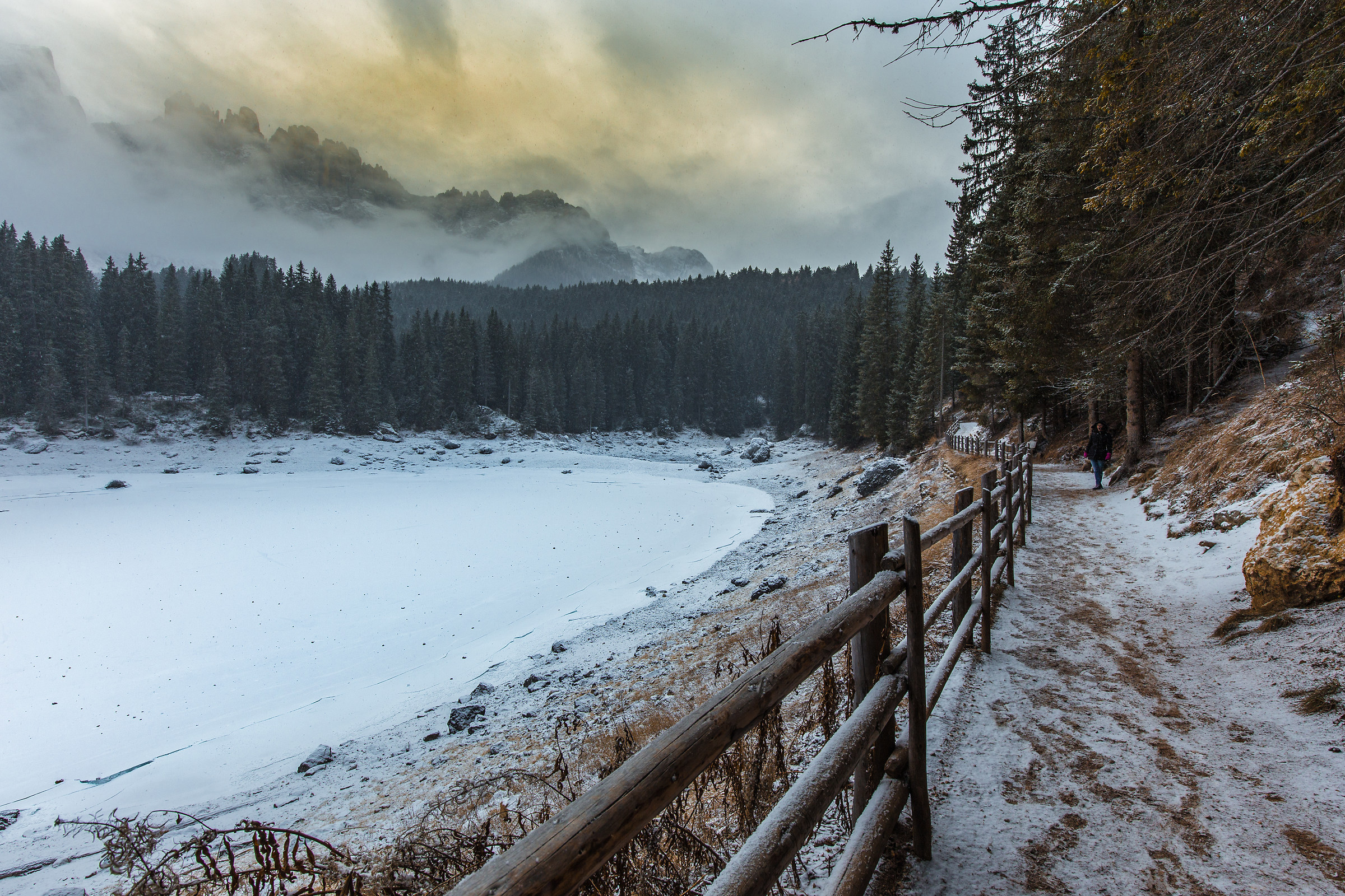 Lago Carezza