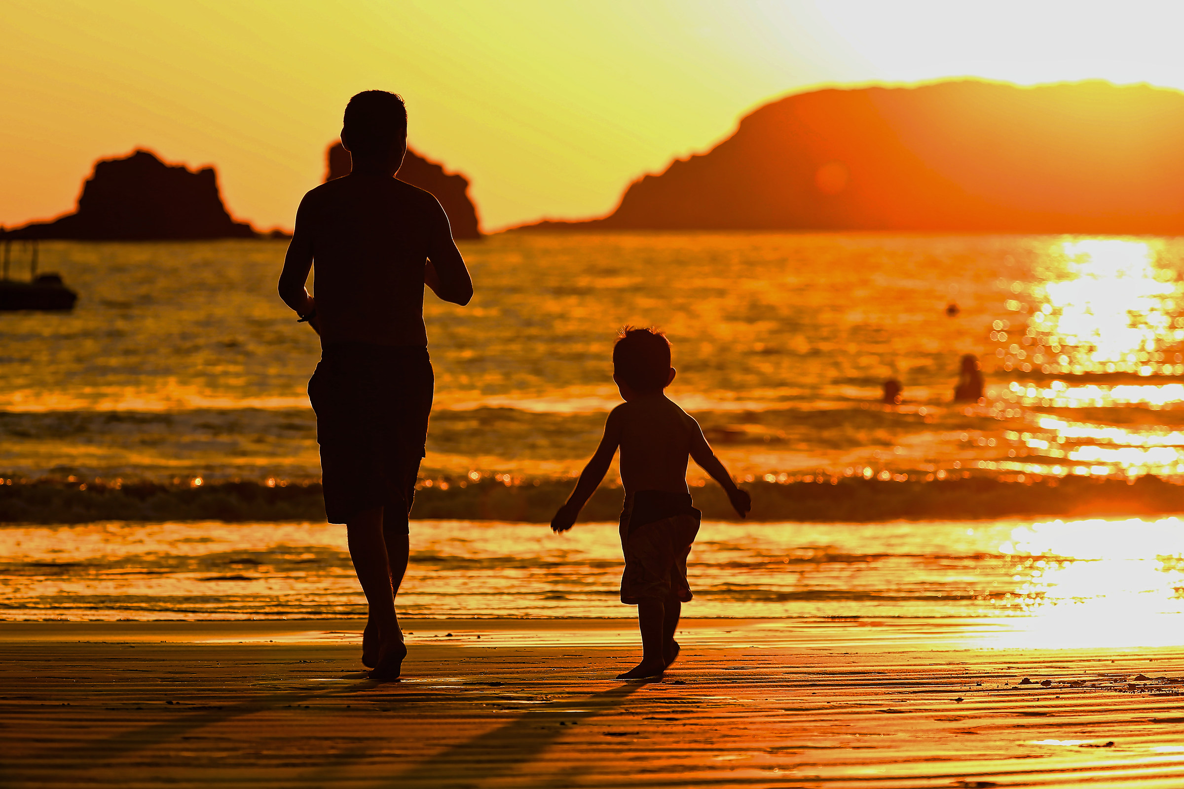 camminando insieme verso l oro della vita