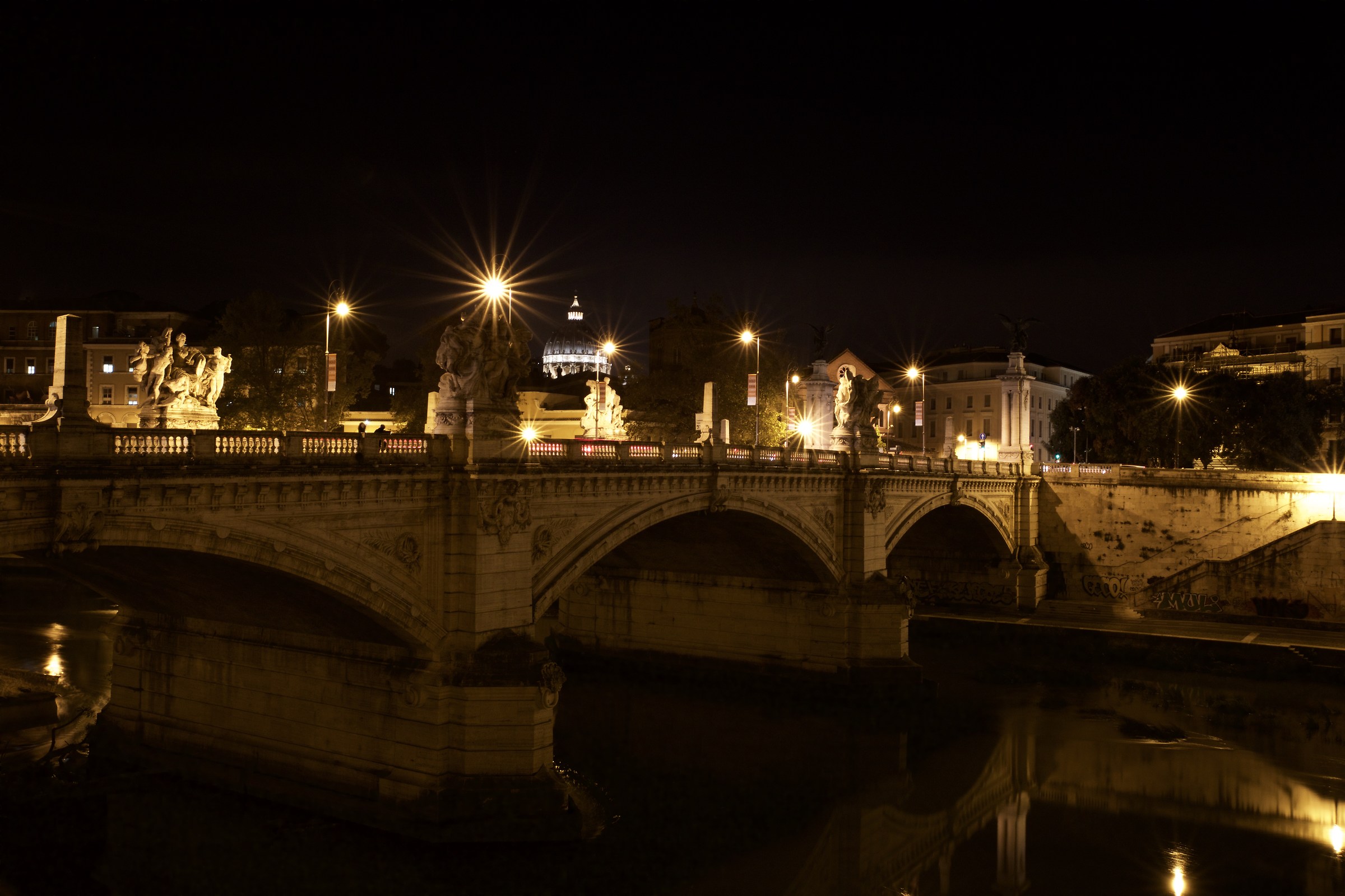 "...Er biondo tevere"