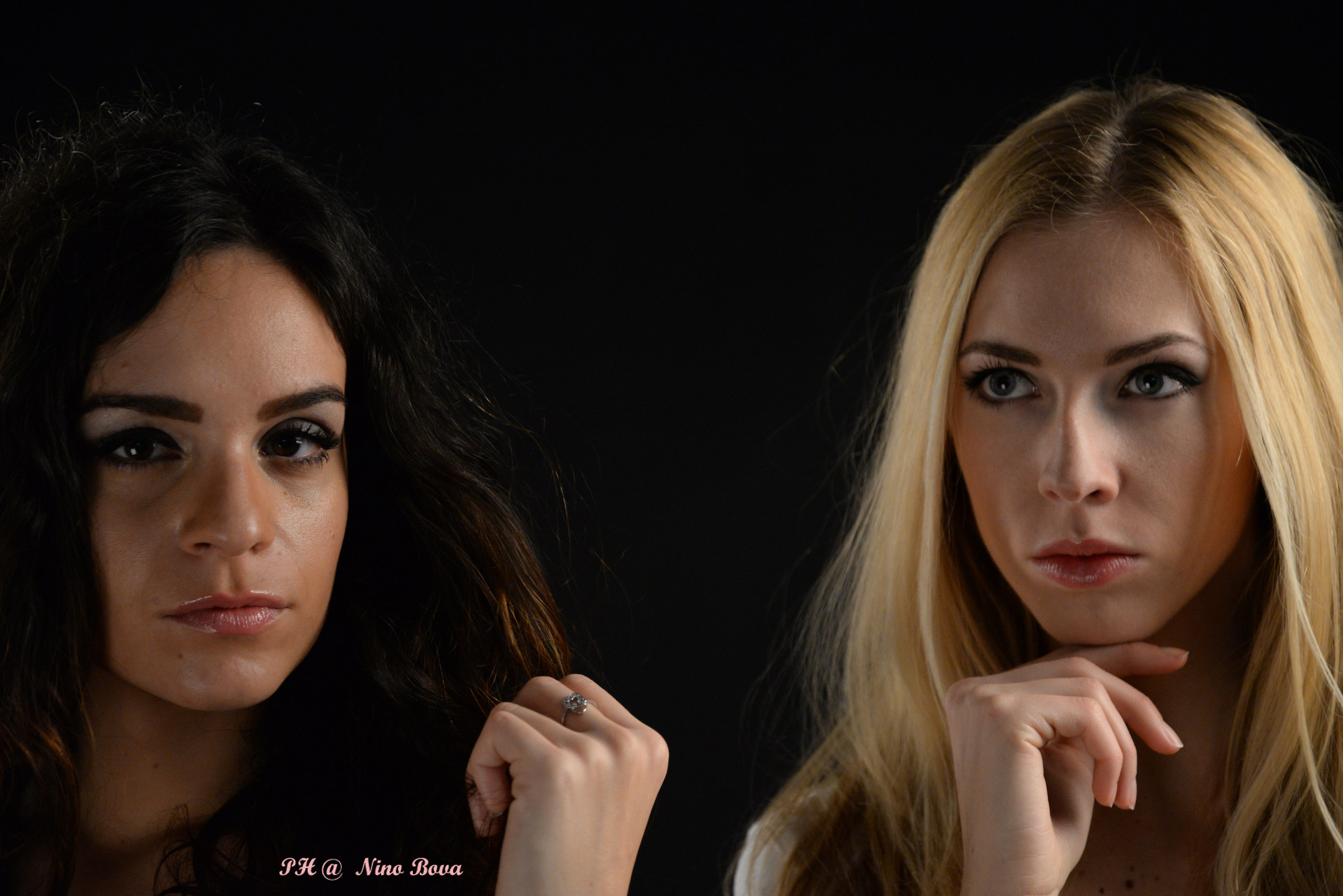 Models pose hall Marvin