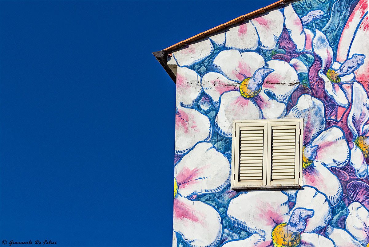 Murals: El Devenir - Artist: Liquen - Detail