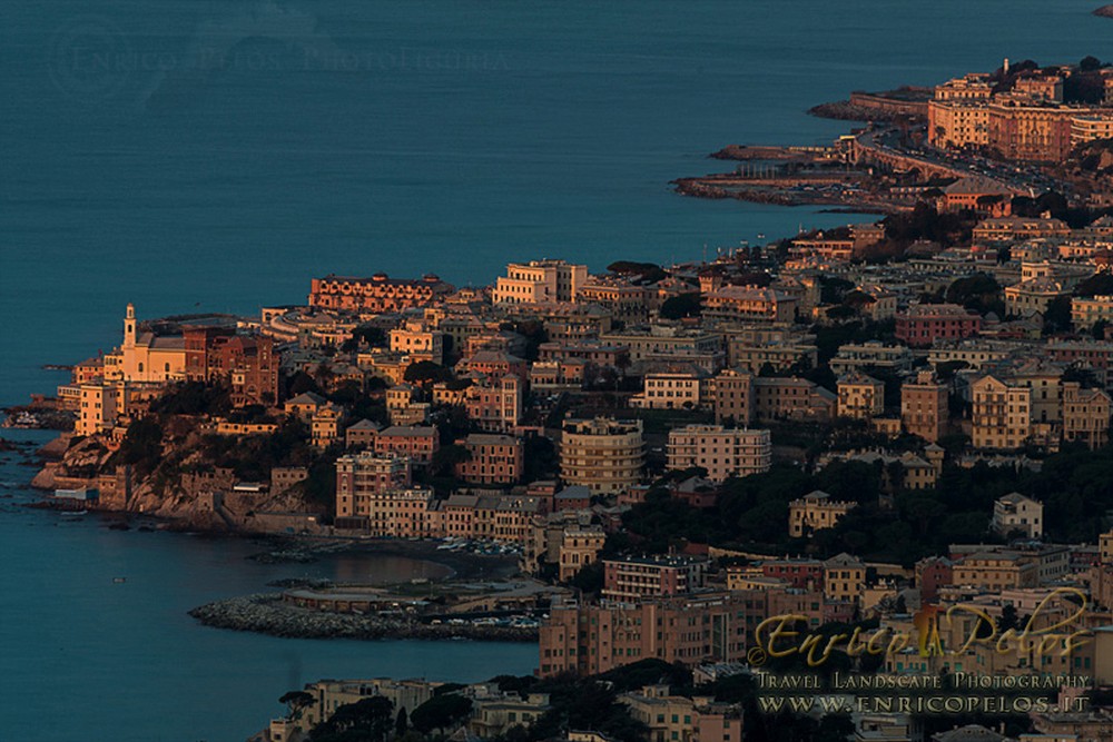 alba il sole sorge su genova boccadasse vernazzola cors