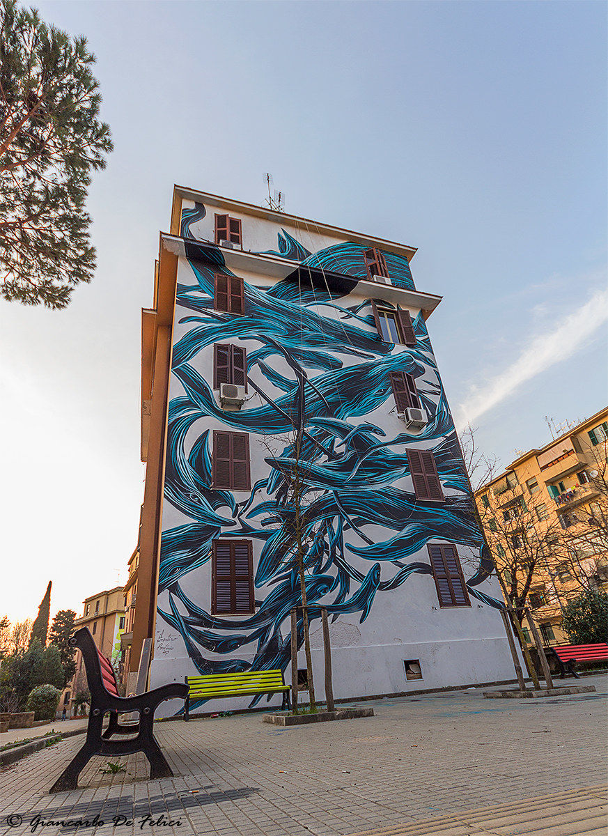 Murals: The westerly breeze - Artist: Pantonio