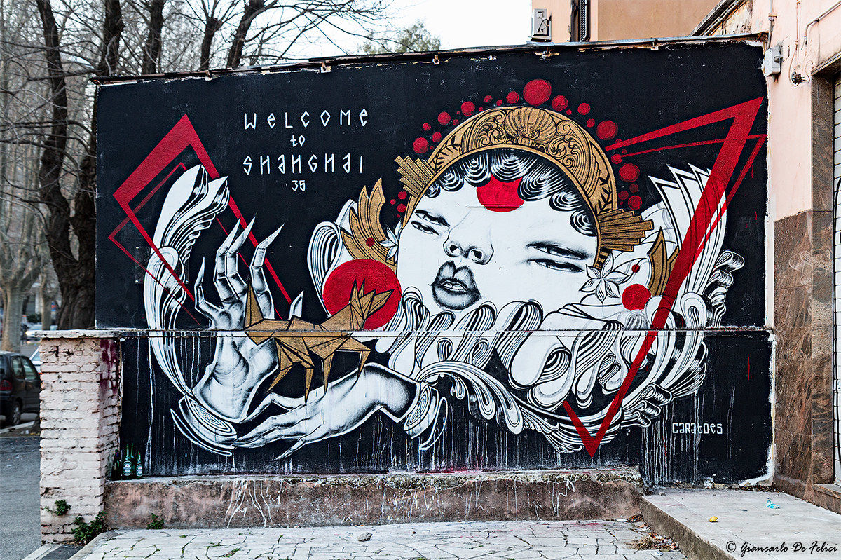 Murals: Welcome to Shanghai - Artist: Caratoes