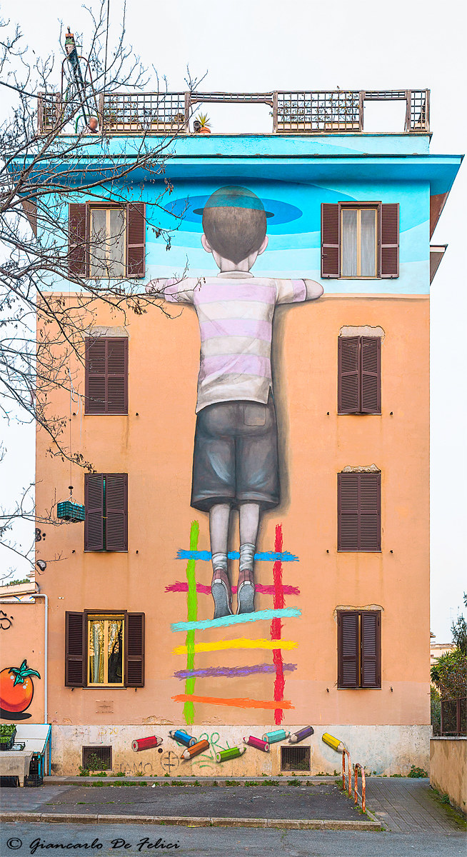 Murals: The child redeemer - Artist: Seth