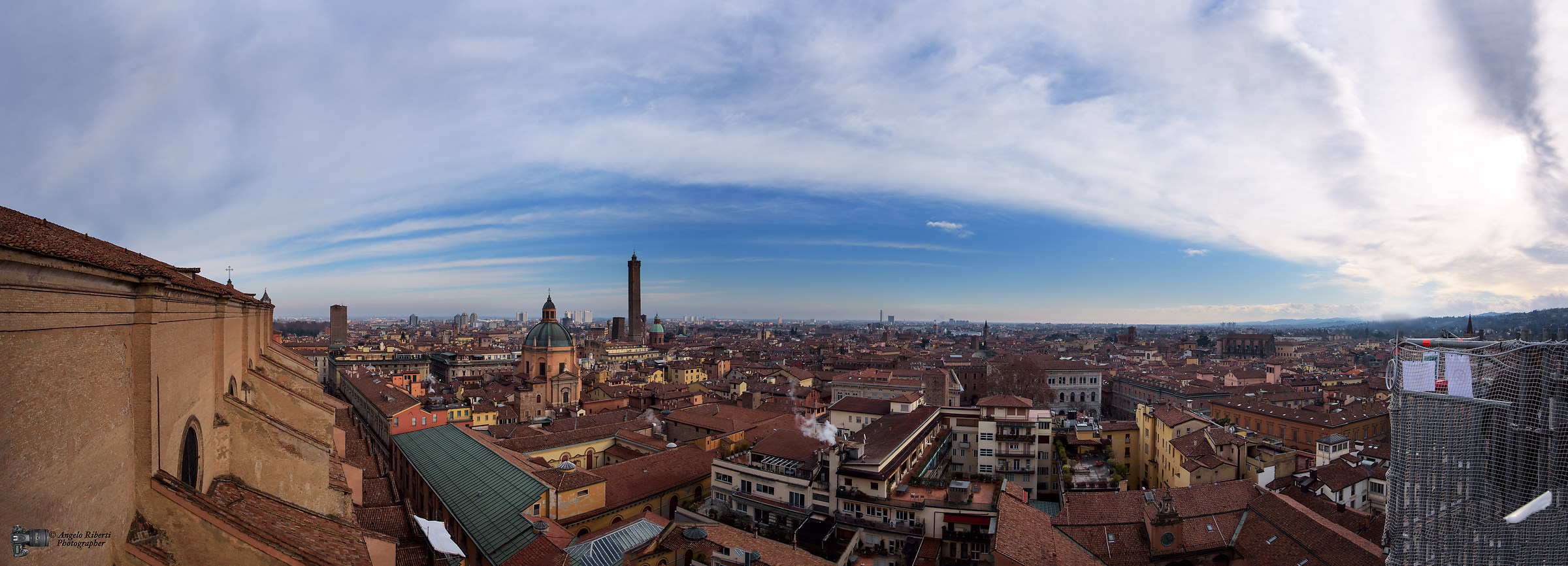 Bologna e le sue torri .