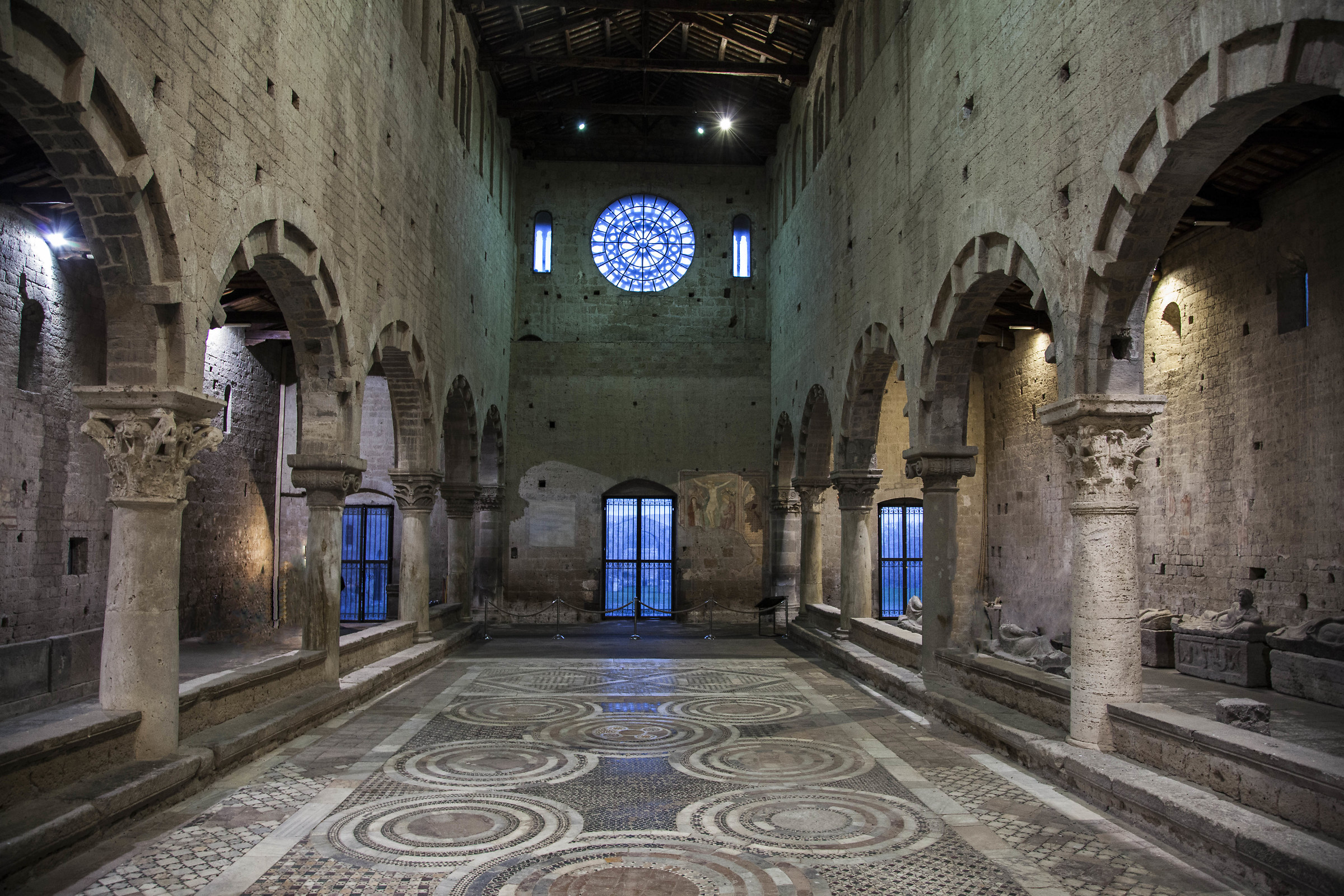 Basilica San Pietro (Tuscania)