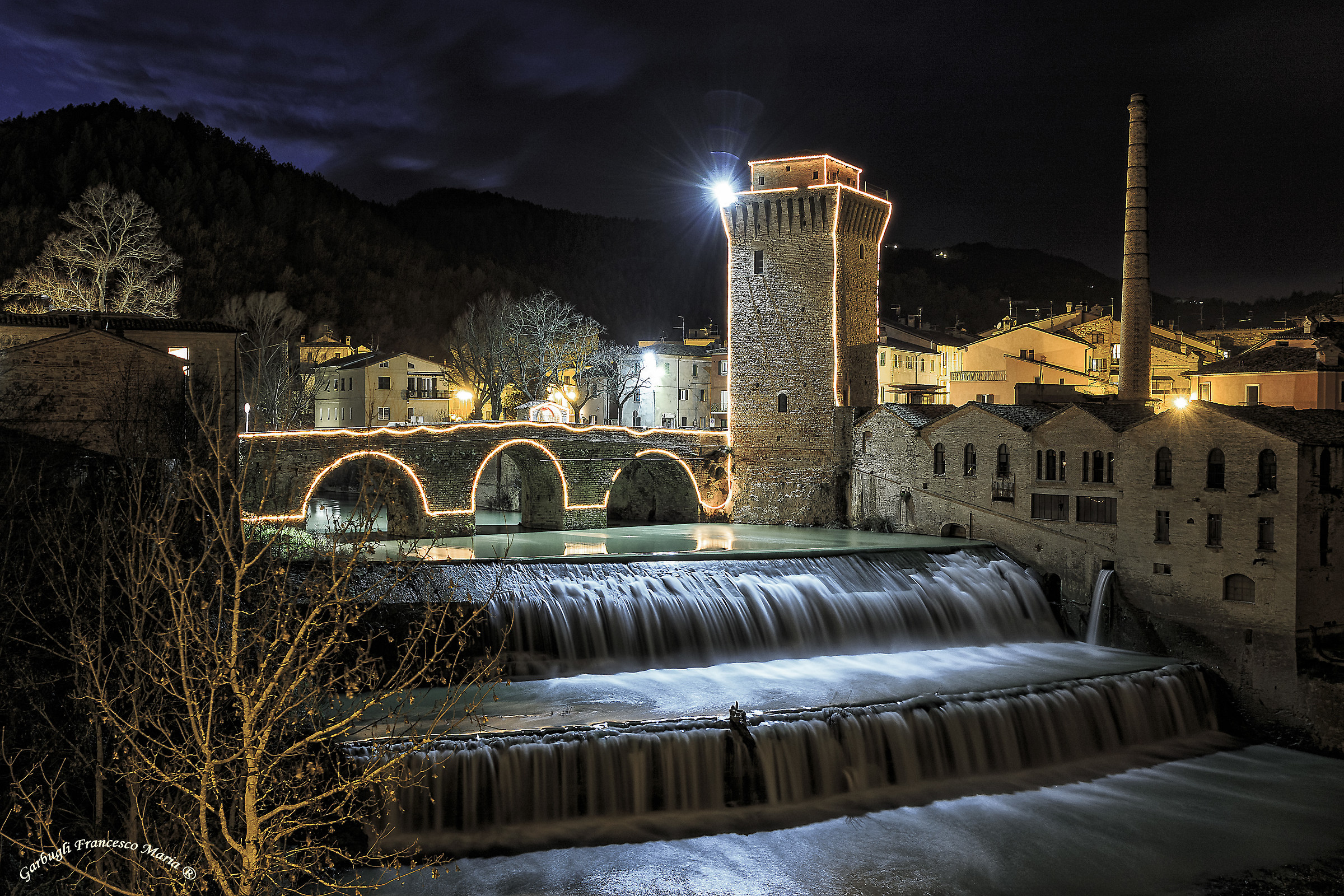 Tower and Ponde Fermignano with tuxedo
