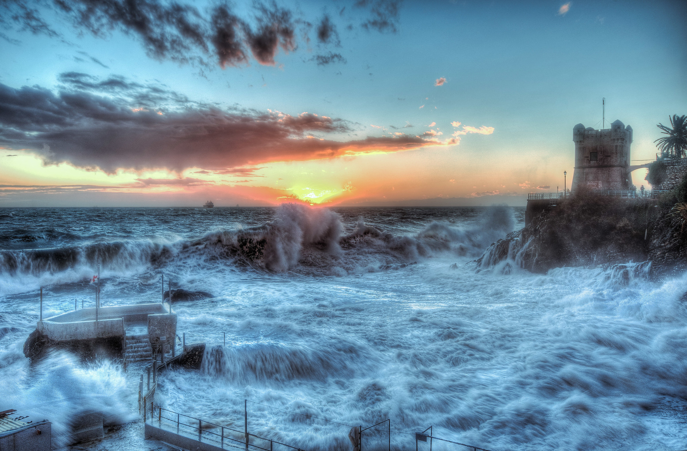 Tsunami at sunset Ge-Nervi