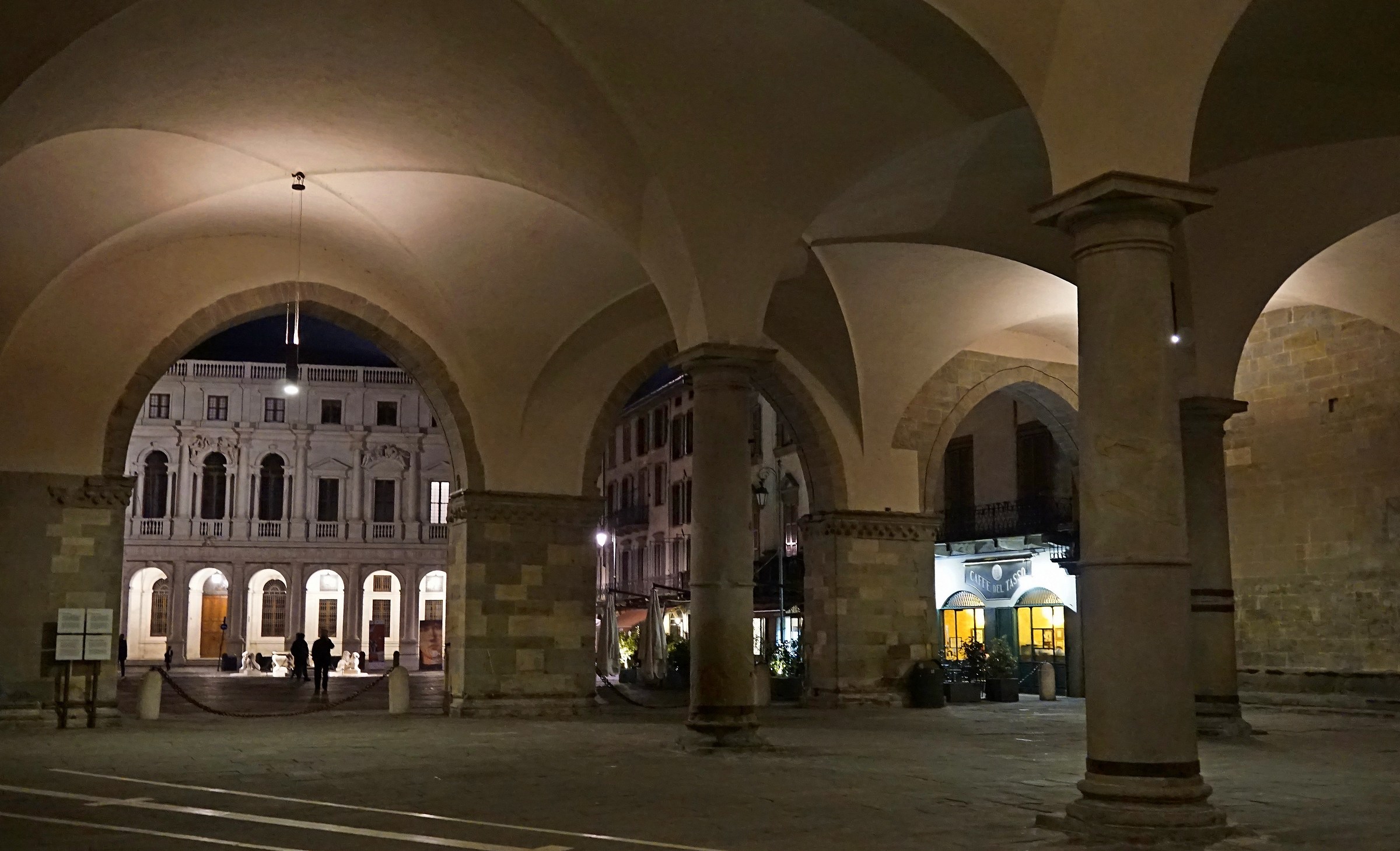 Night walk to Bergamo