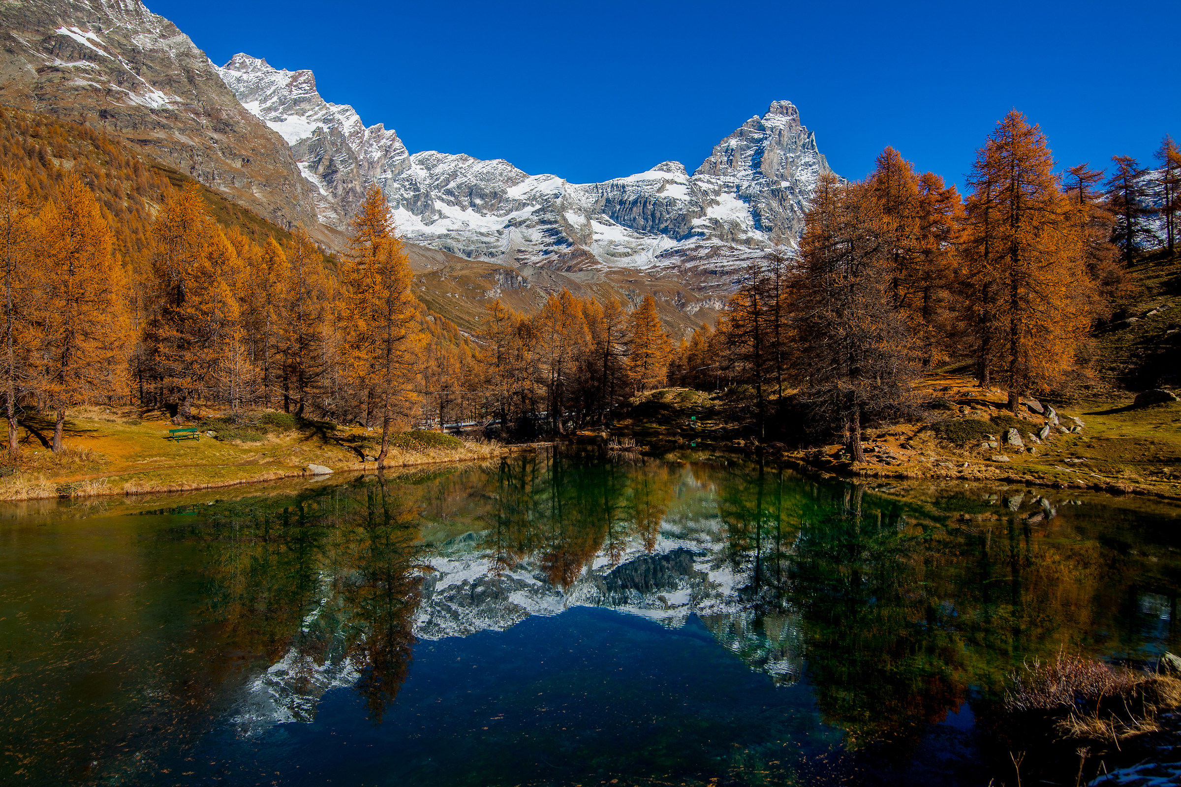 lago blu a cervinia 2