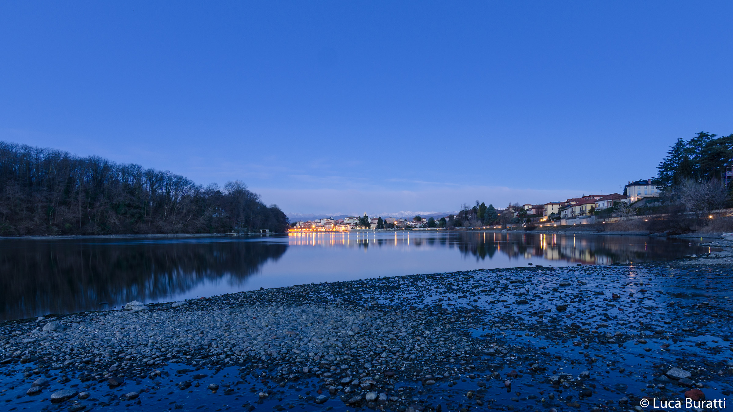 Ora blue e Alba, Sesto Calende