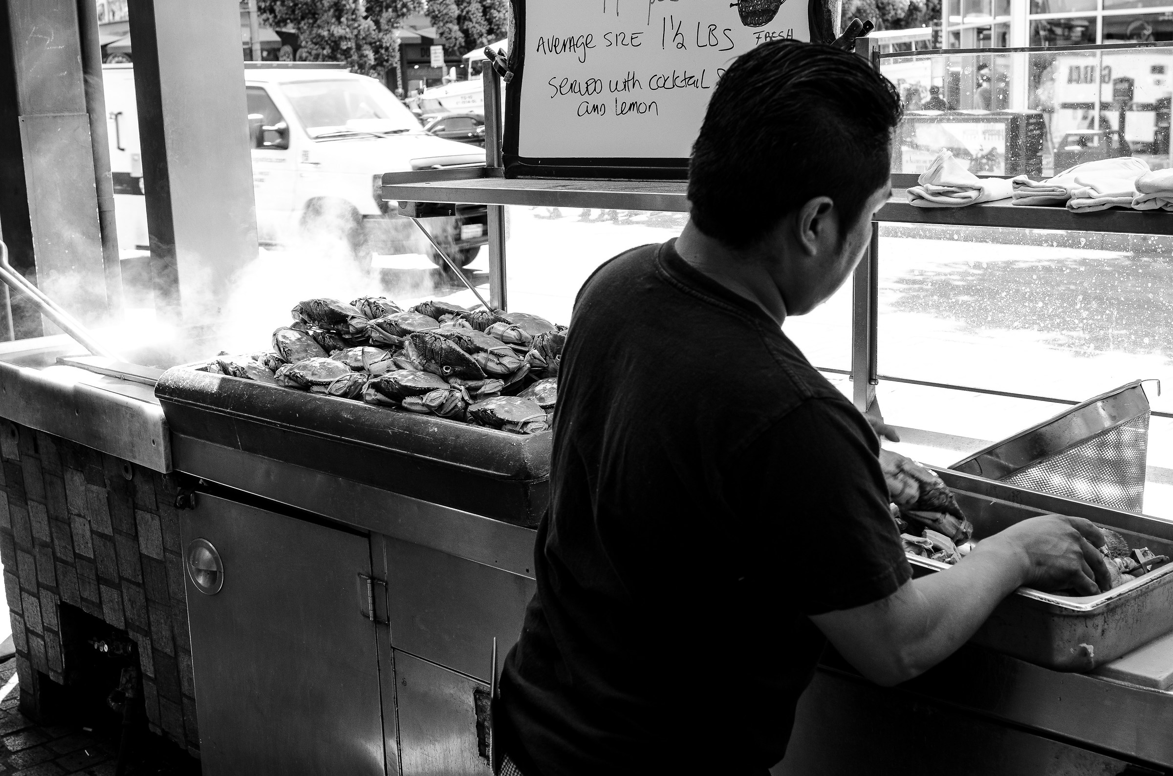 Sales of Crabs at Fisherman's Wharf 1