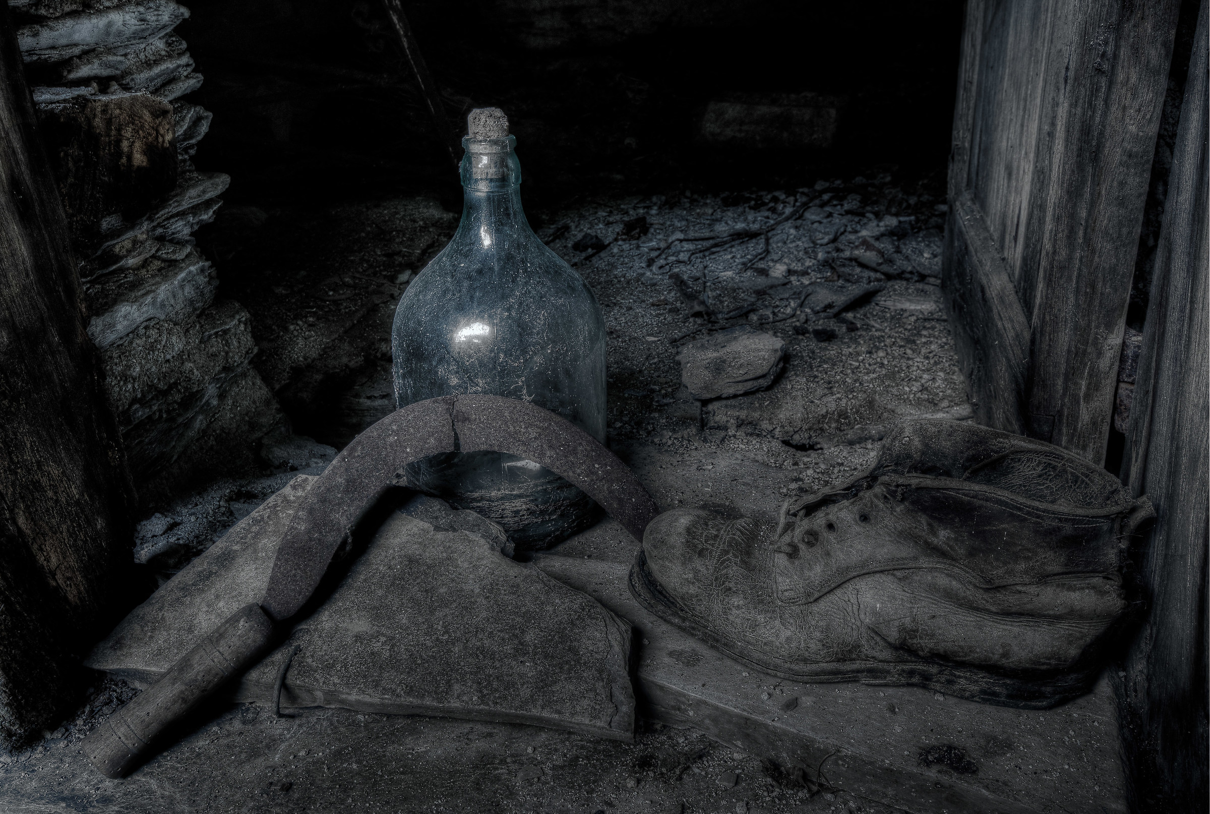 Missing only the hammer ... Val Fontanabuona (Ge)