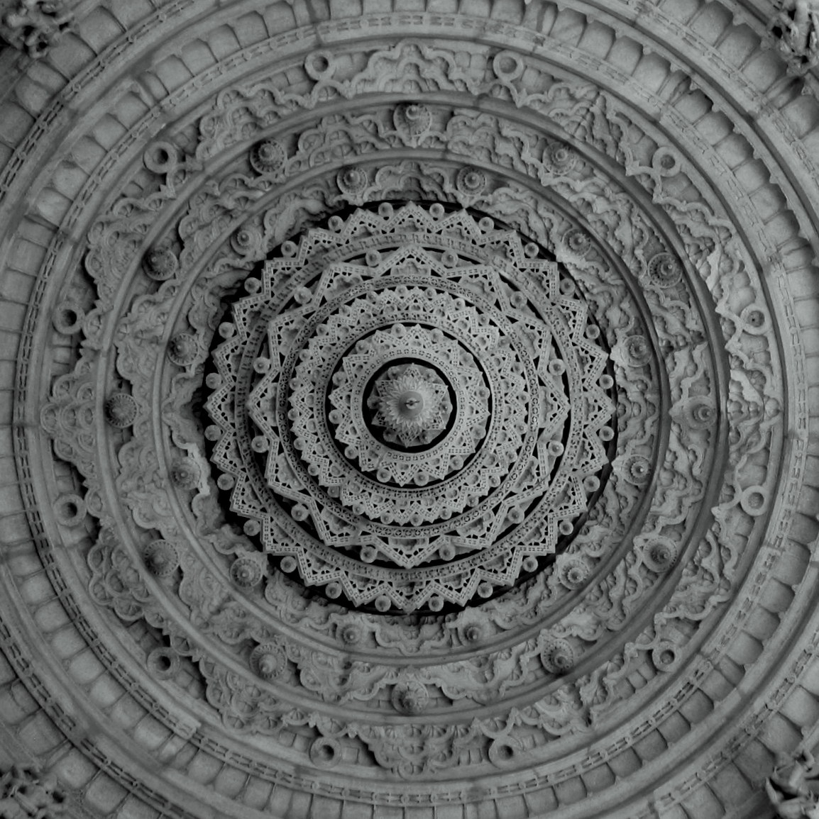 Come merletti sospesi