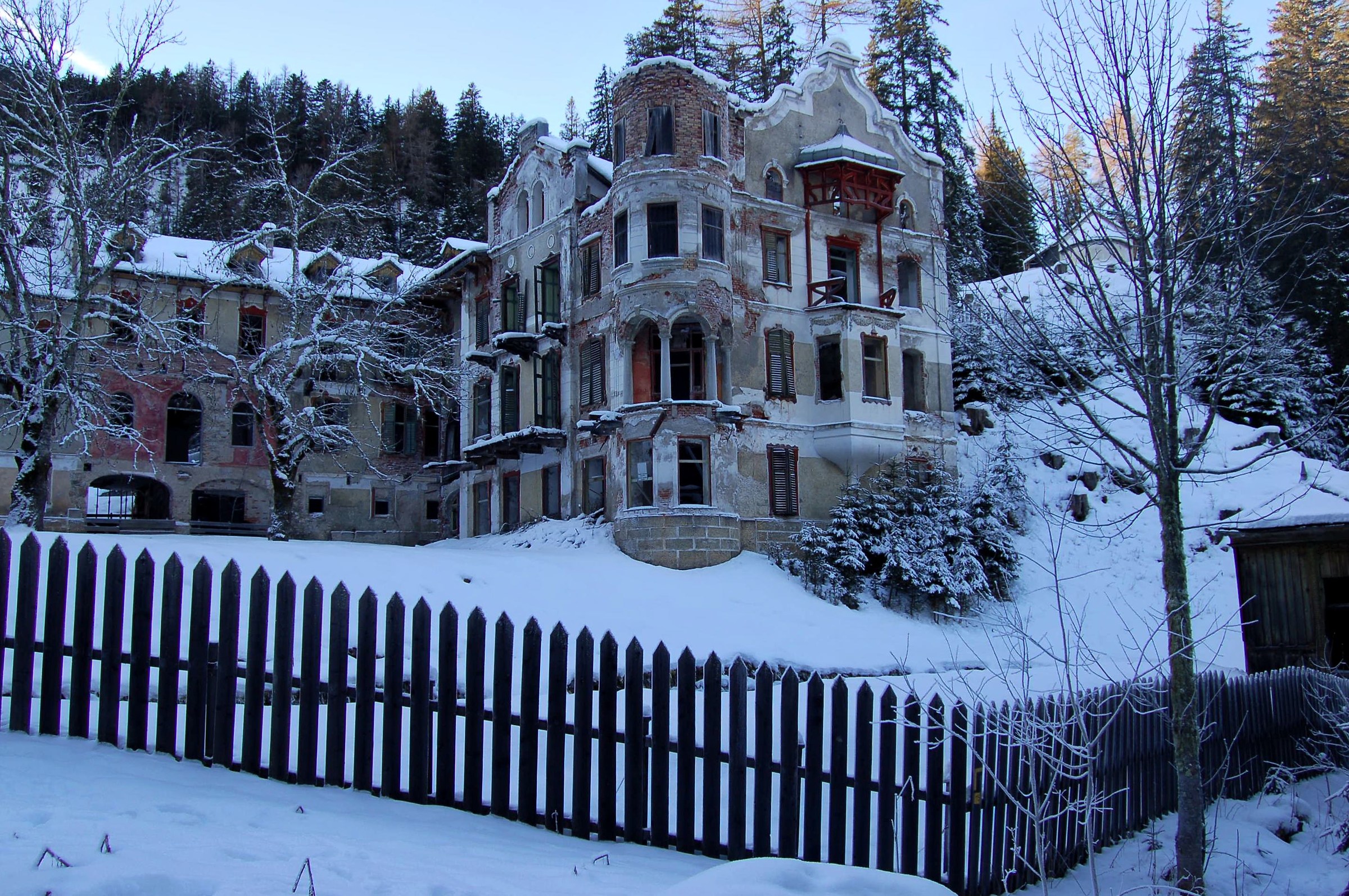 Grand Hotel Bagni di San Candido 1