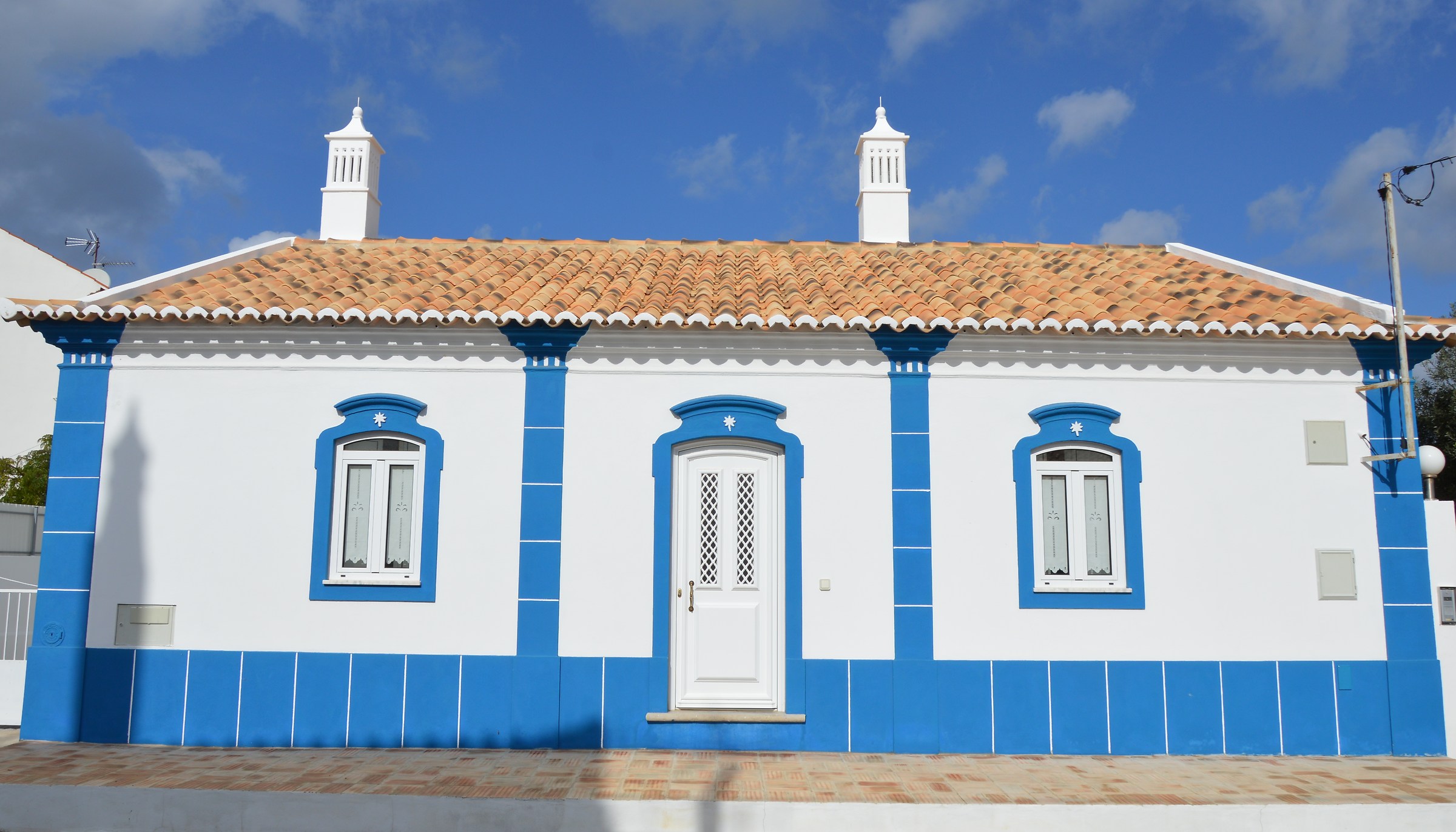 Typical Portuguese villa in Vilanova de Cacela