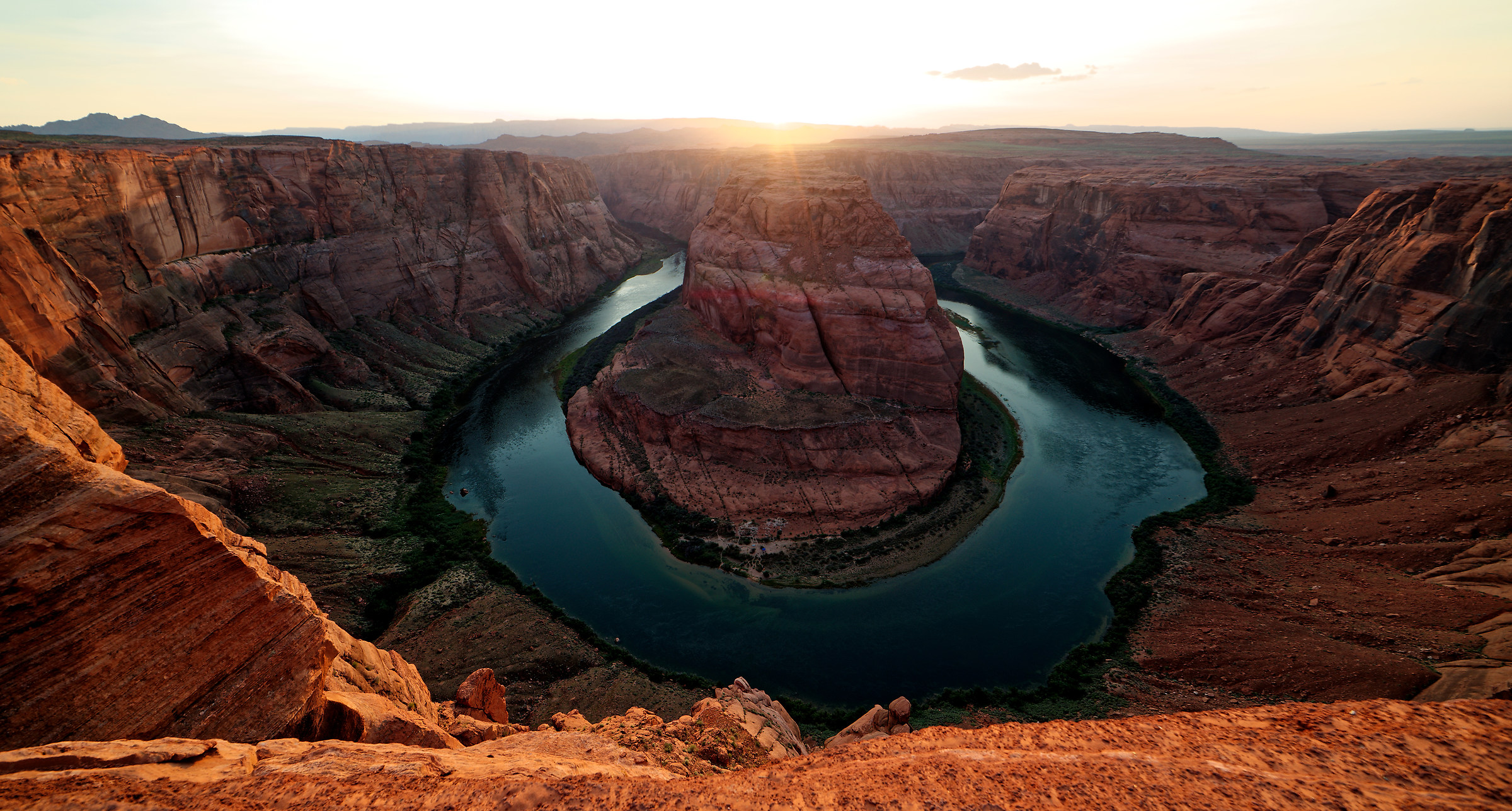 Horseshoe bend sunset