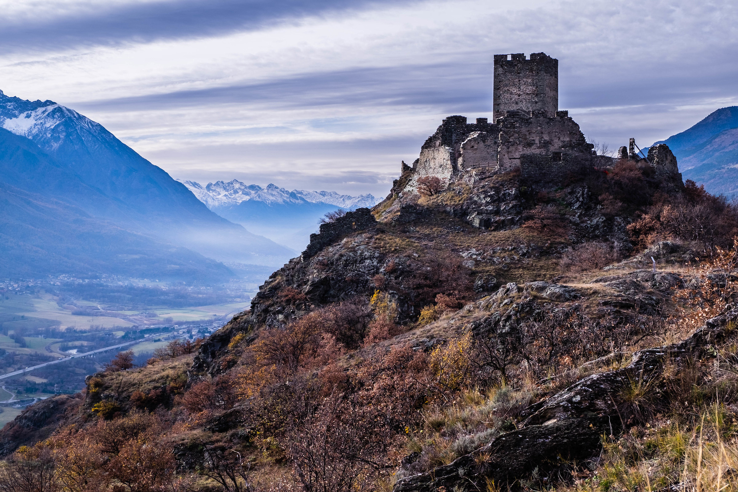 Rovine Del Castello di Cly Saint-Denis Valle D'Aosta