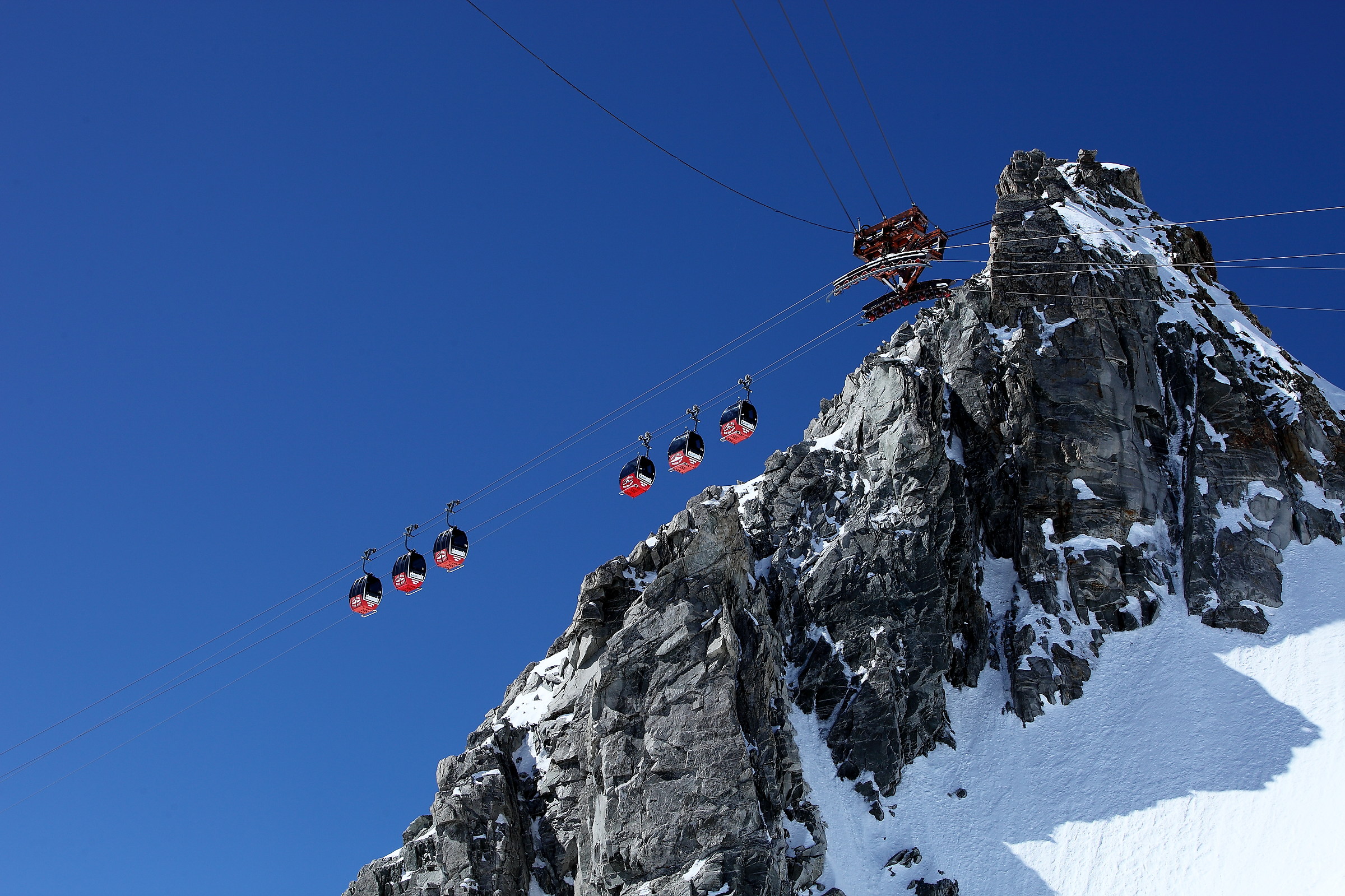 Pilone sospeso tra i Flambeau