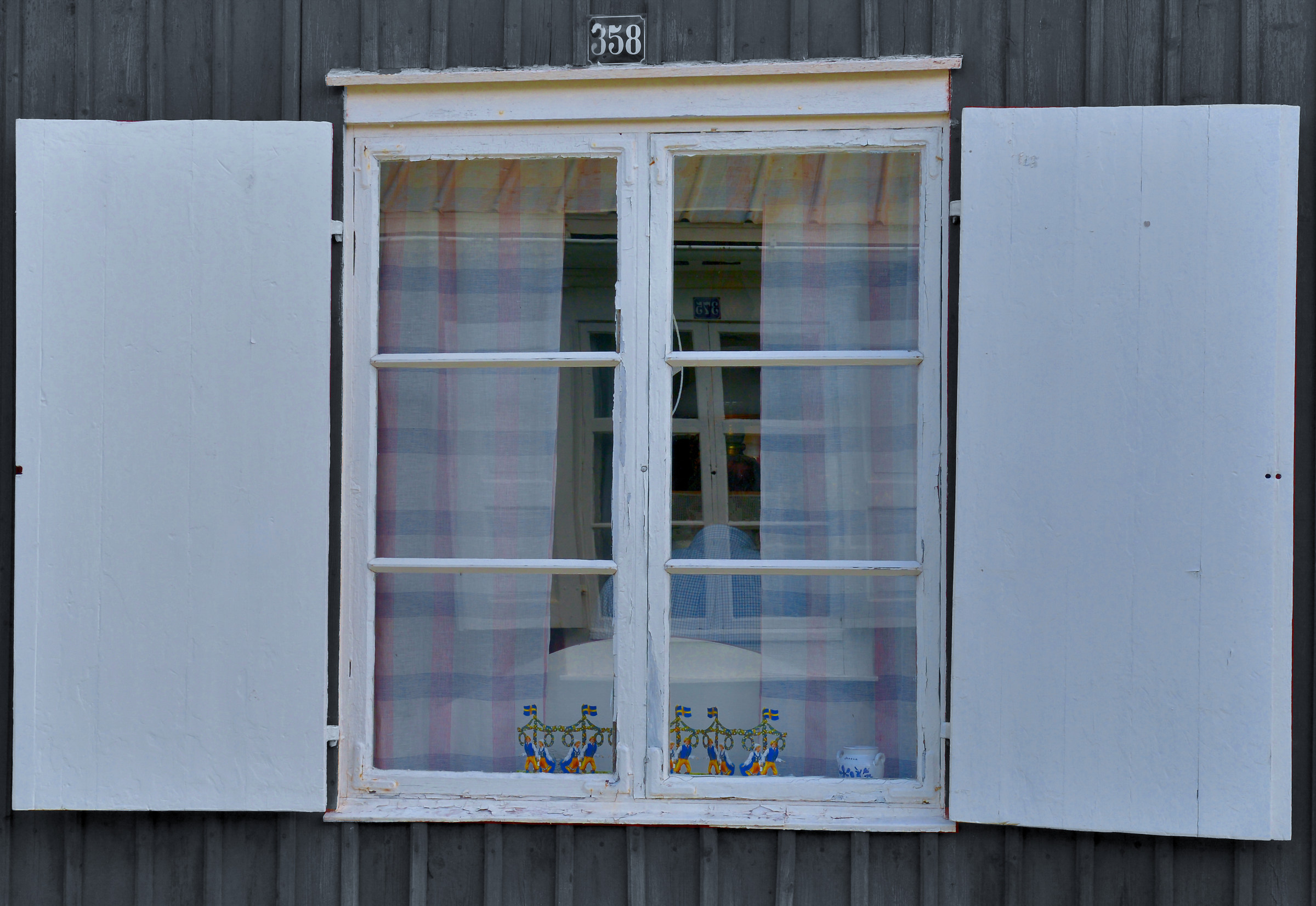 riflesso alla finestra