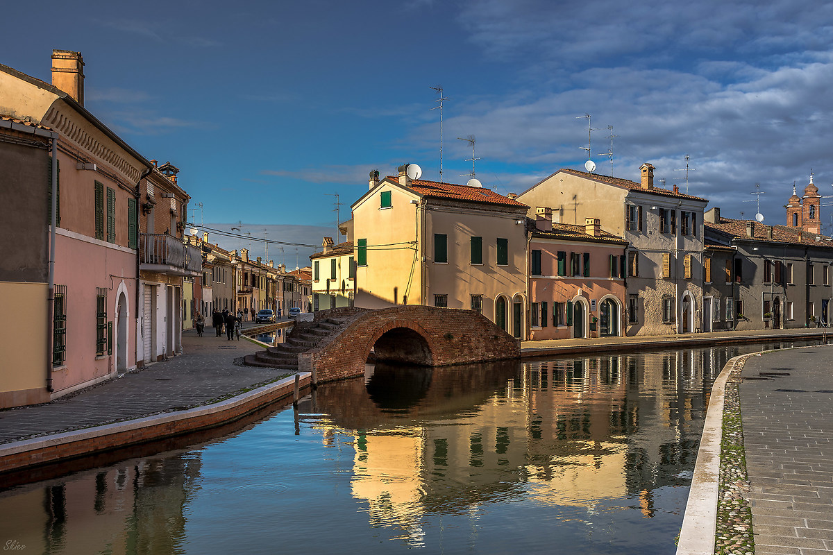 Light at the crossroads ...