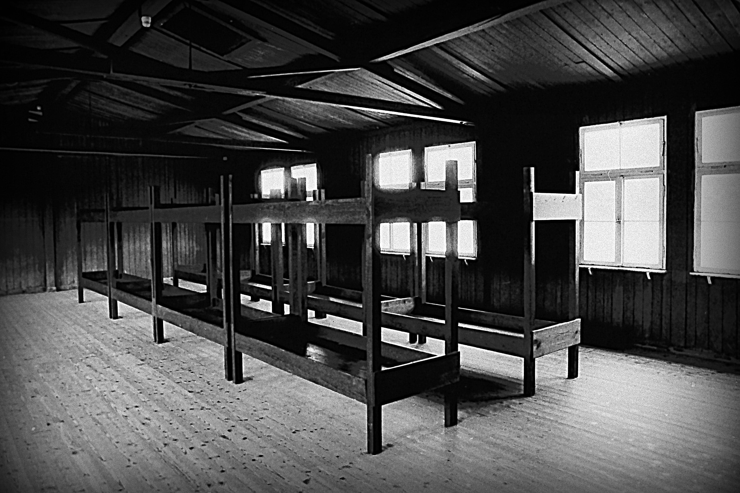 Mauthausen / 10 "Not to forget ...."