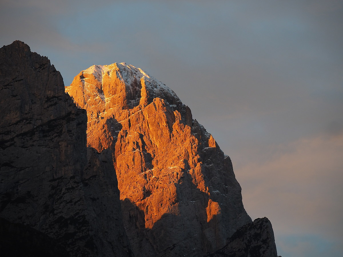 When the sun awakens the dolomite