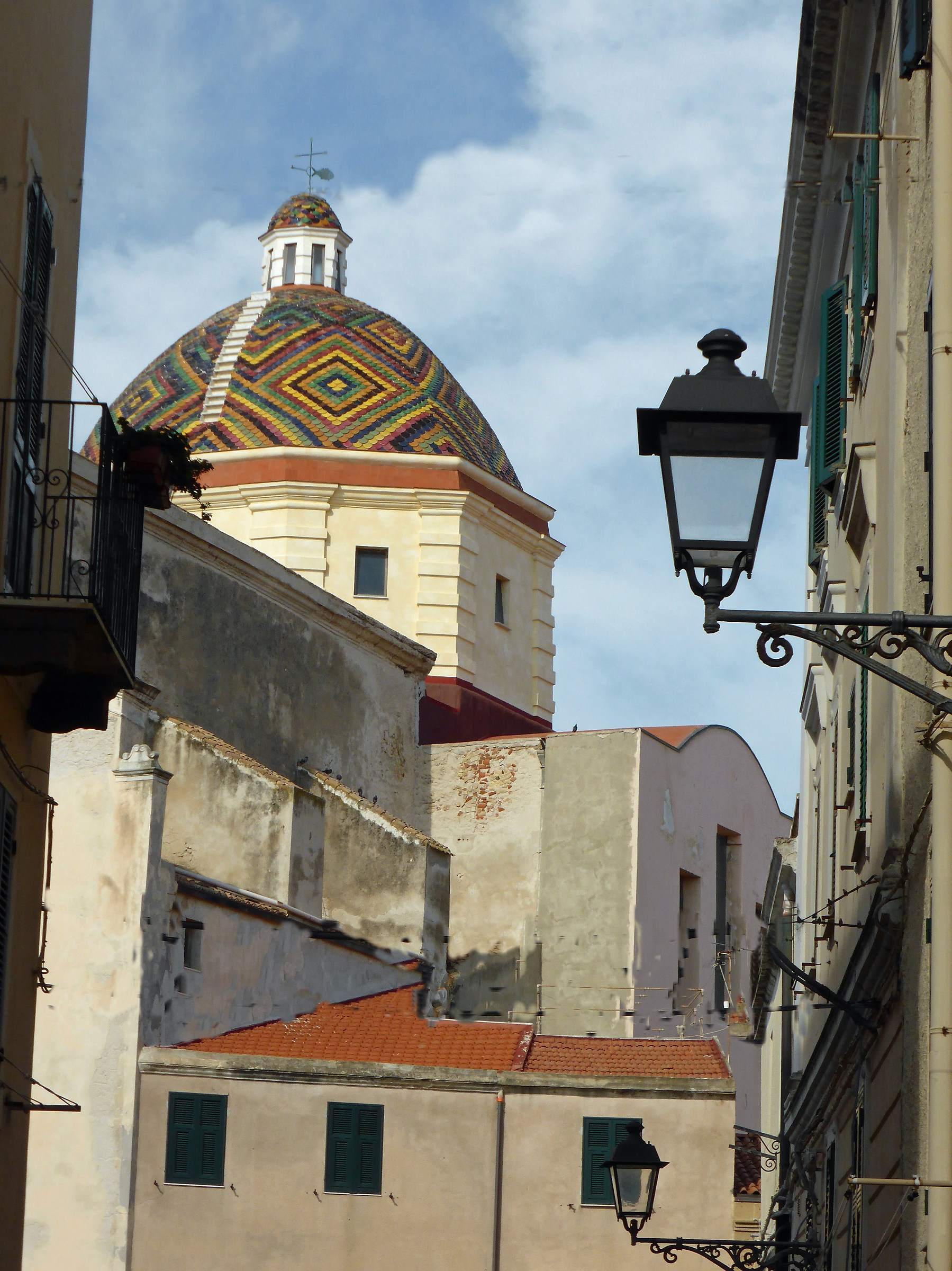 The tiled dome of San Michele in Alghero