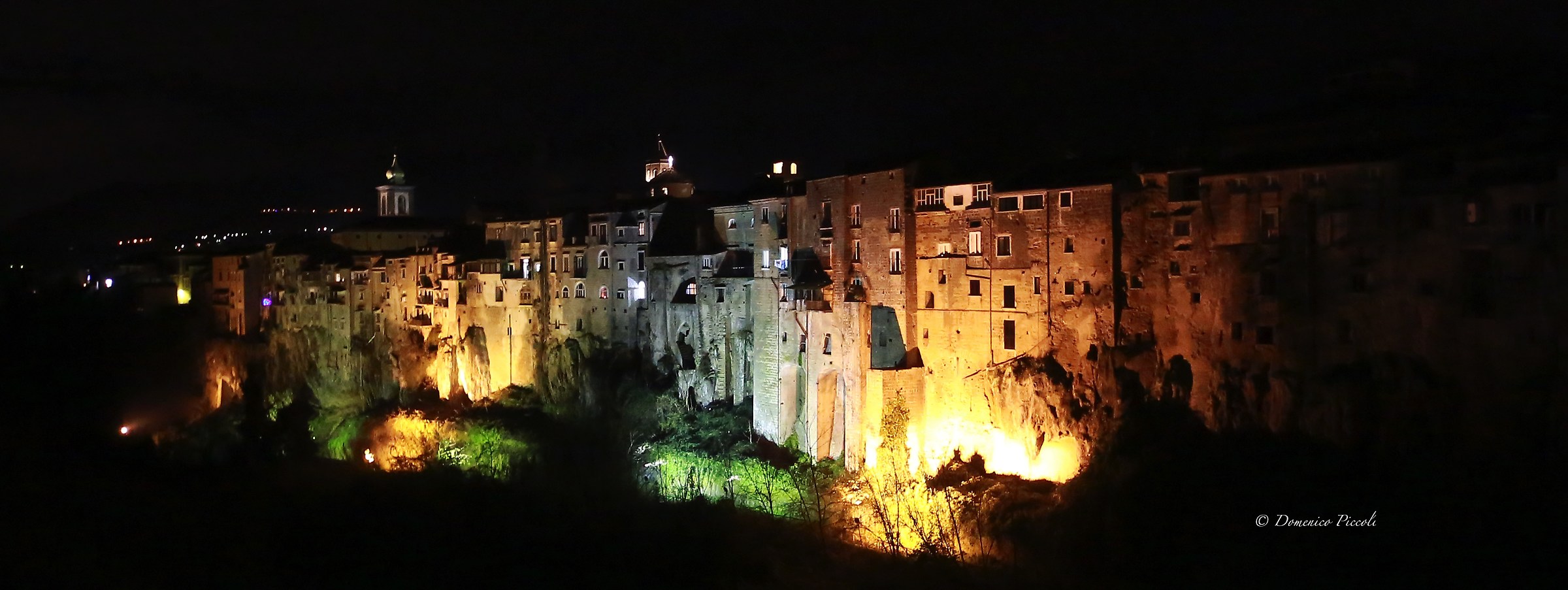"Sant'Agata de 'Goti" Night from bridge