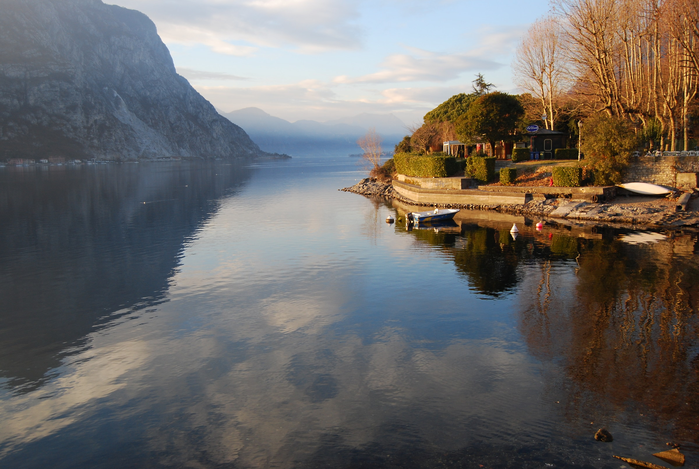 nuvole nel lago di Lecco