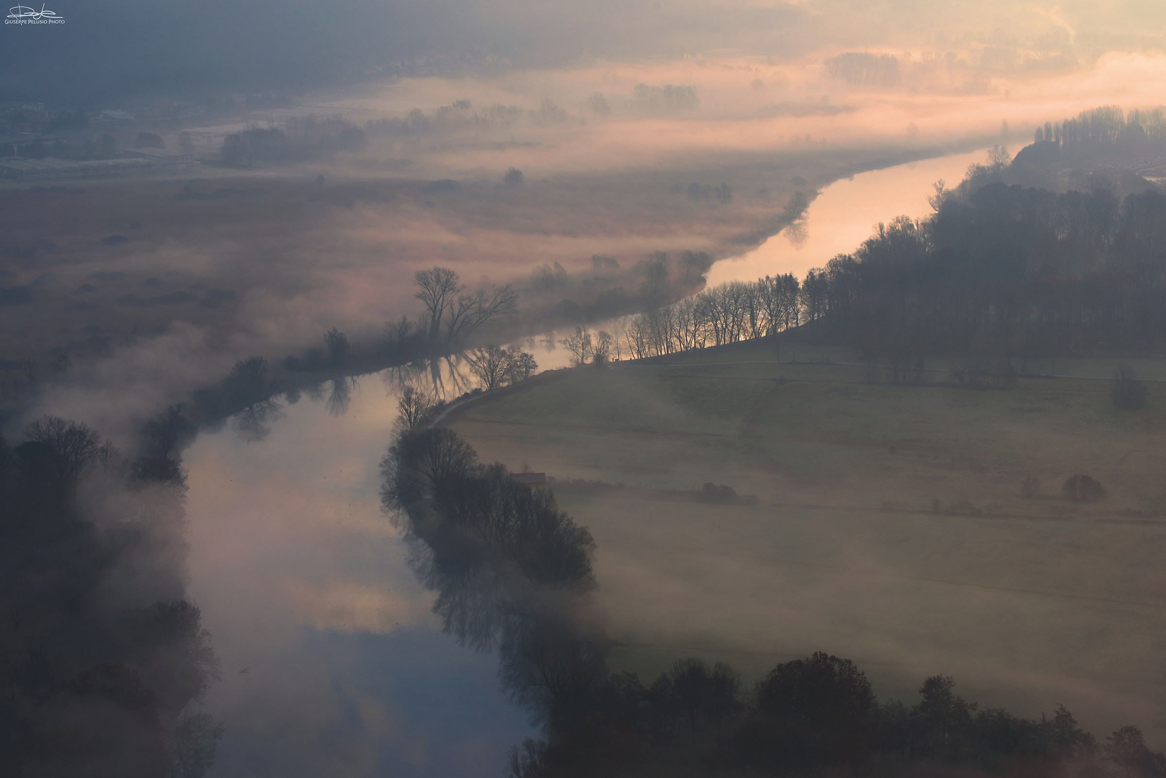 colori tra la nebbia