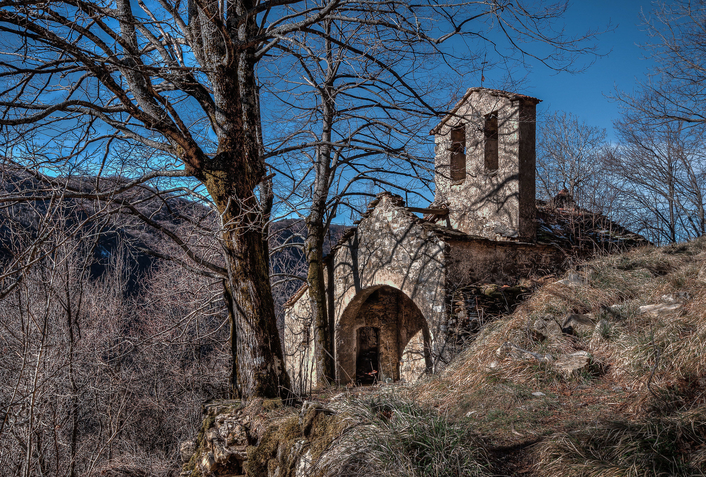 Reneuzzi (Al) destroyed church of San Bernardo ...
