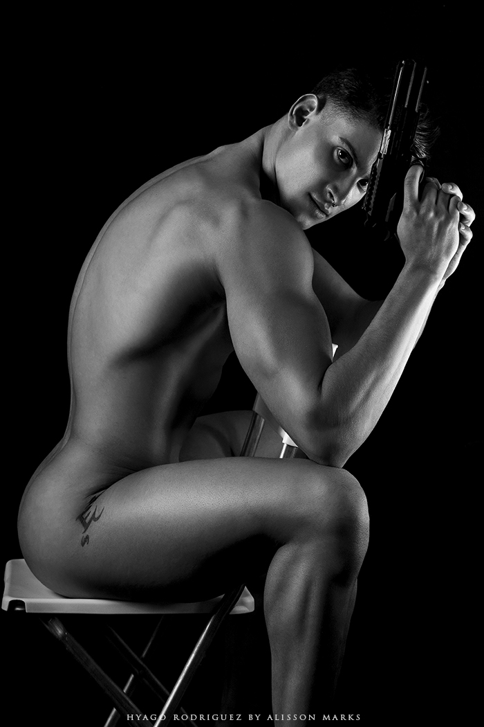 Hyago Curves in Series