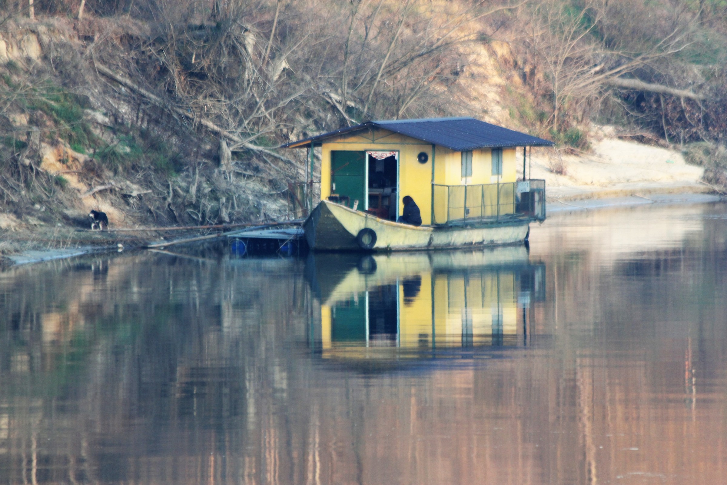Boat on the Ticino