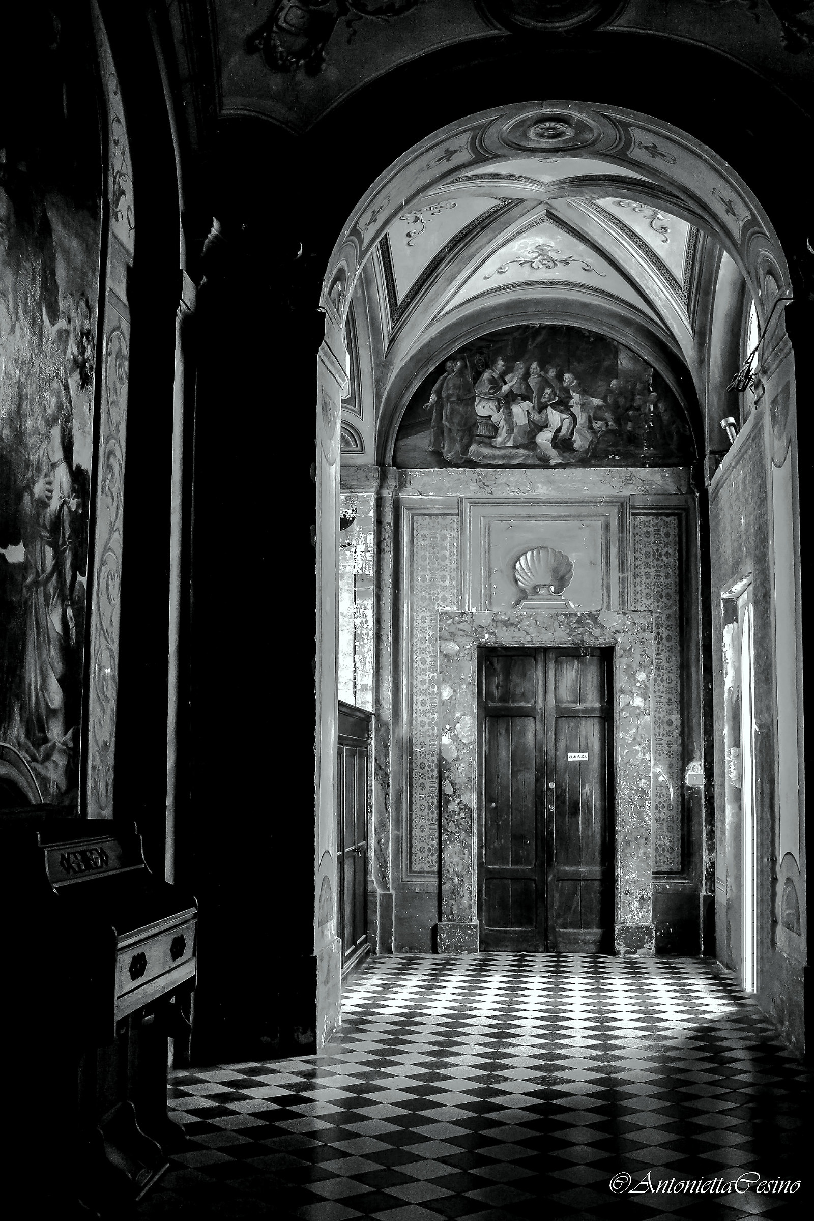 La chiusura e la luce