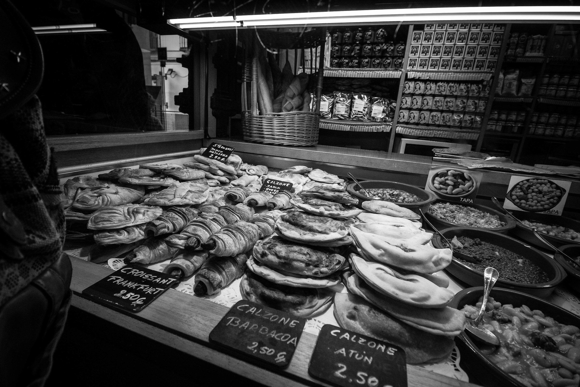 Mercado San Miguel, Interno