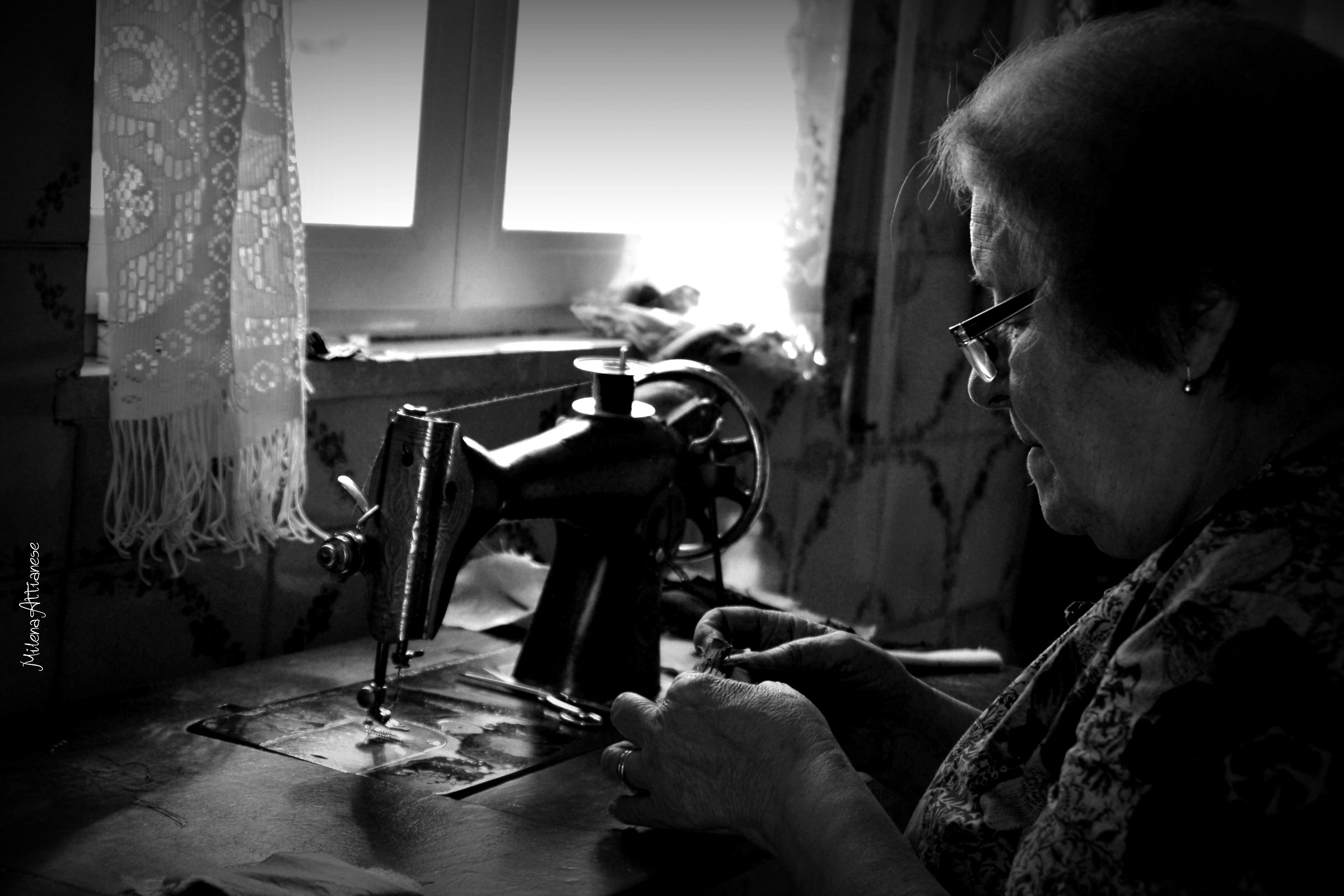 Nonna in bianco e nero 2.