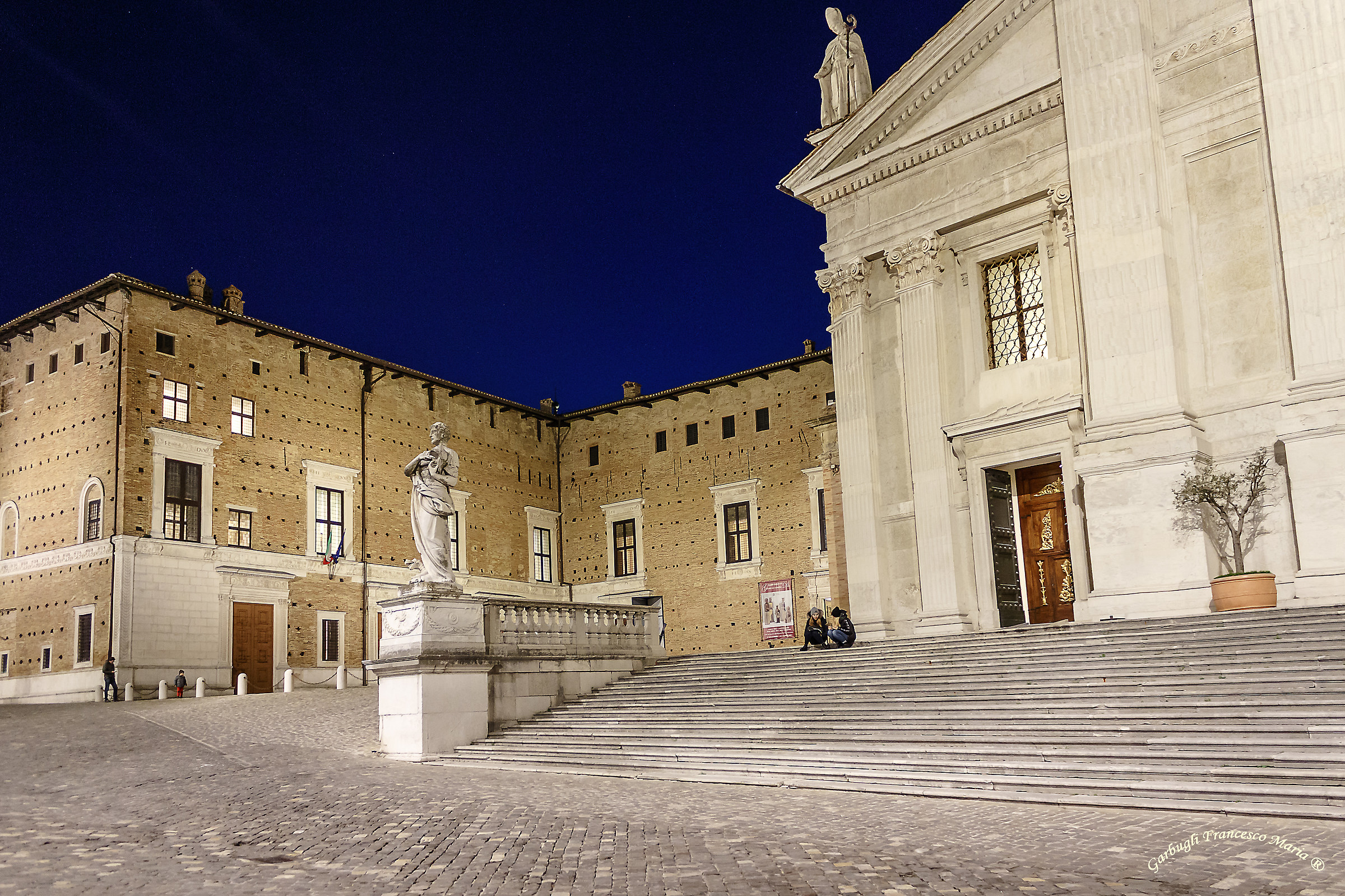 Walking in the center of Urbino