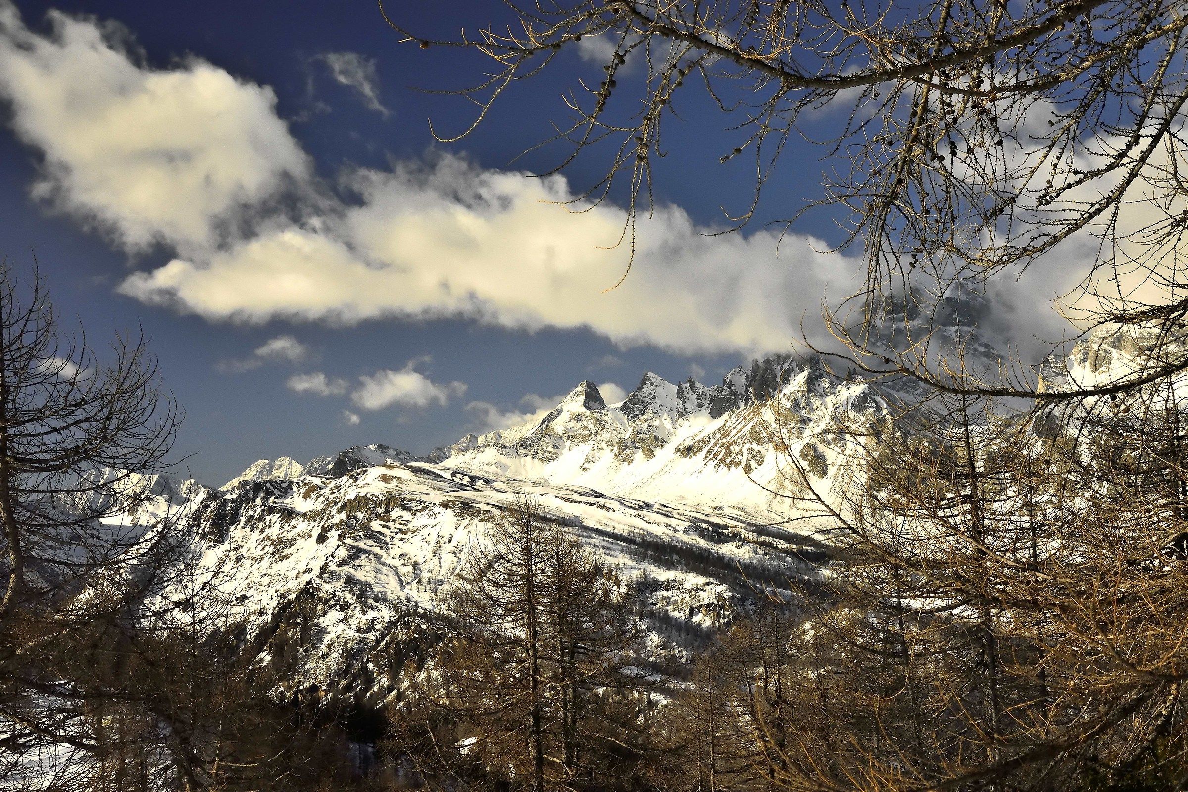 Val Buscagna background