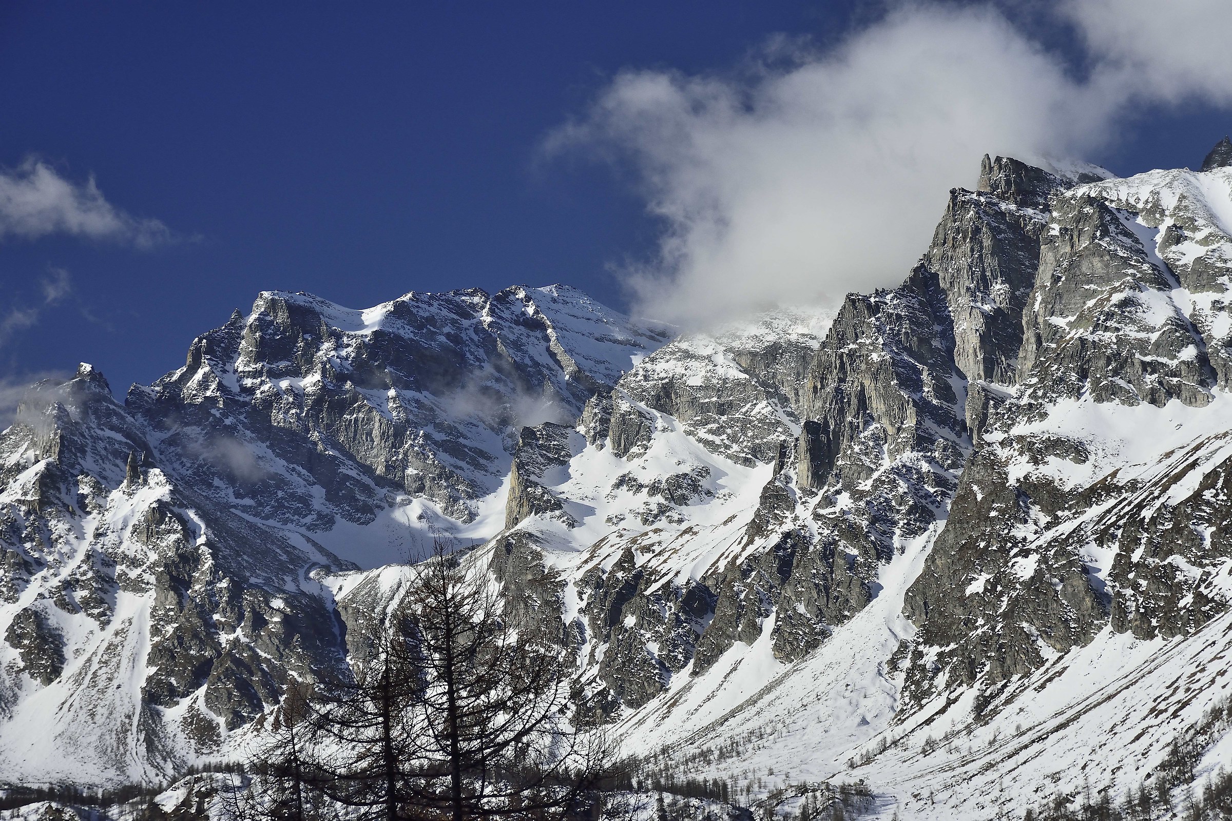 the peaks of Val Buscagna