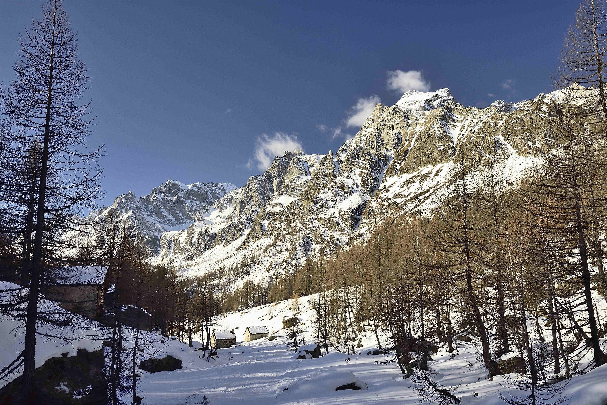 Crampiolo back from Alpe Devero