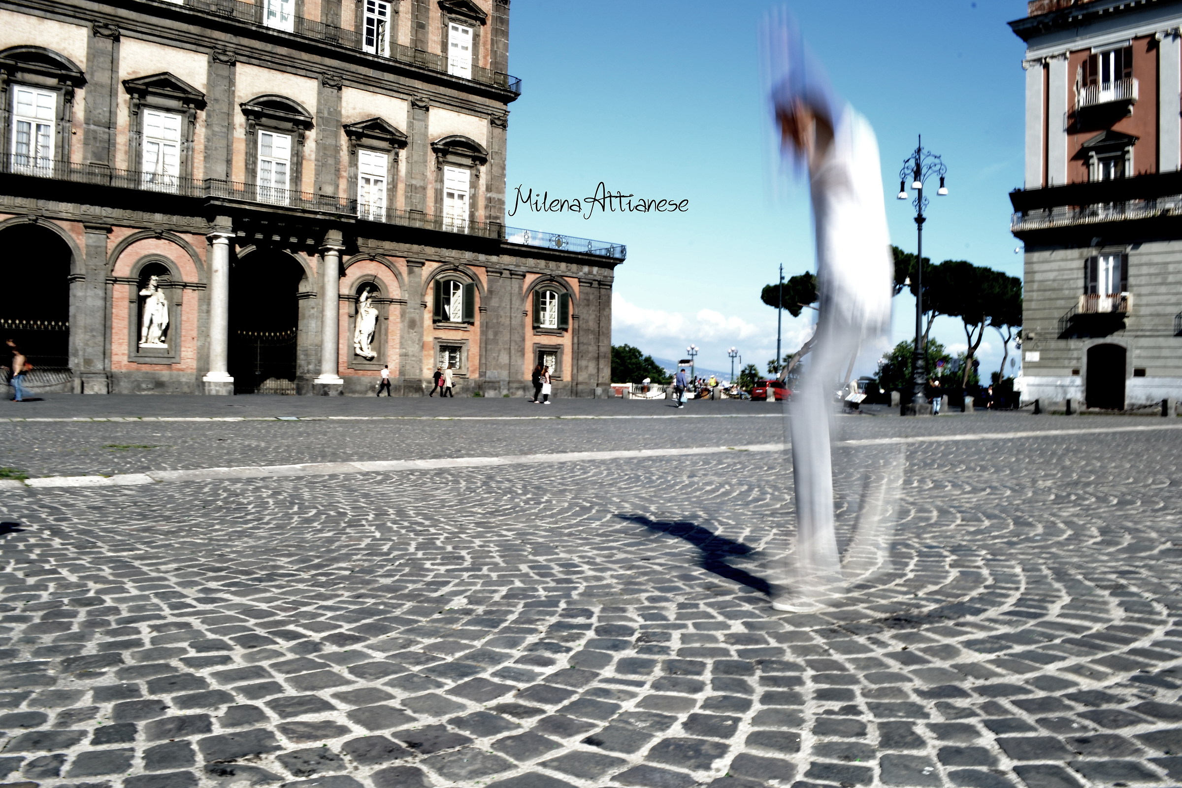 Salta. Piazza del plebiscito, Napoli.
