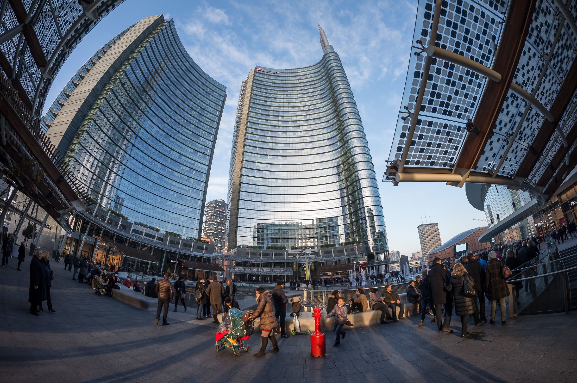 Piazza Gae Aulenti - Torri Unicredit B e A