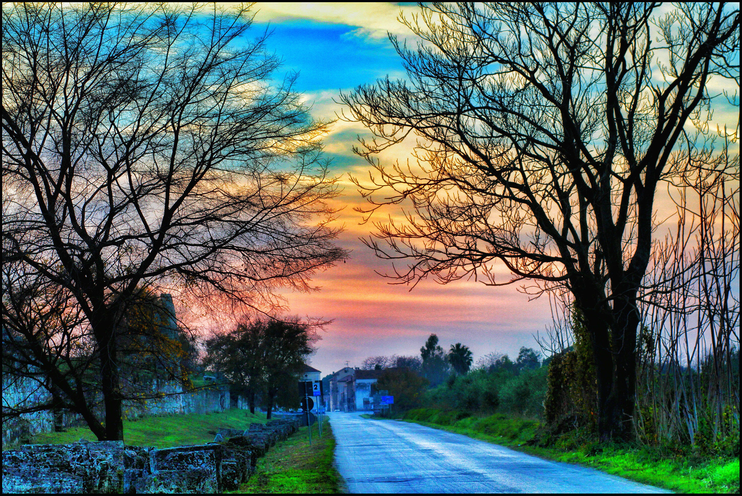 Paestum and surroundings ...