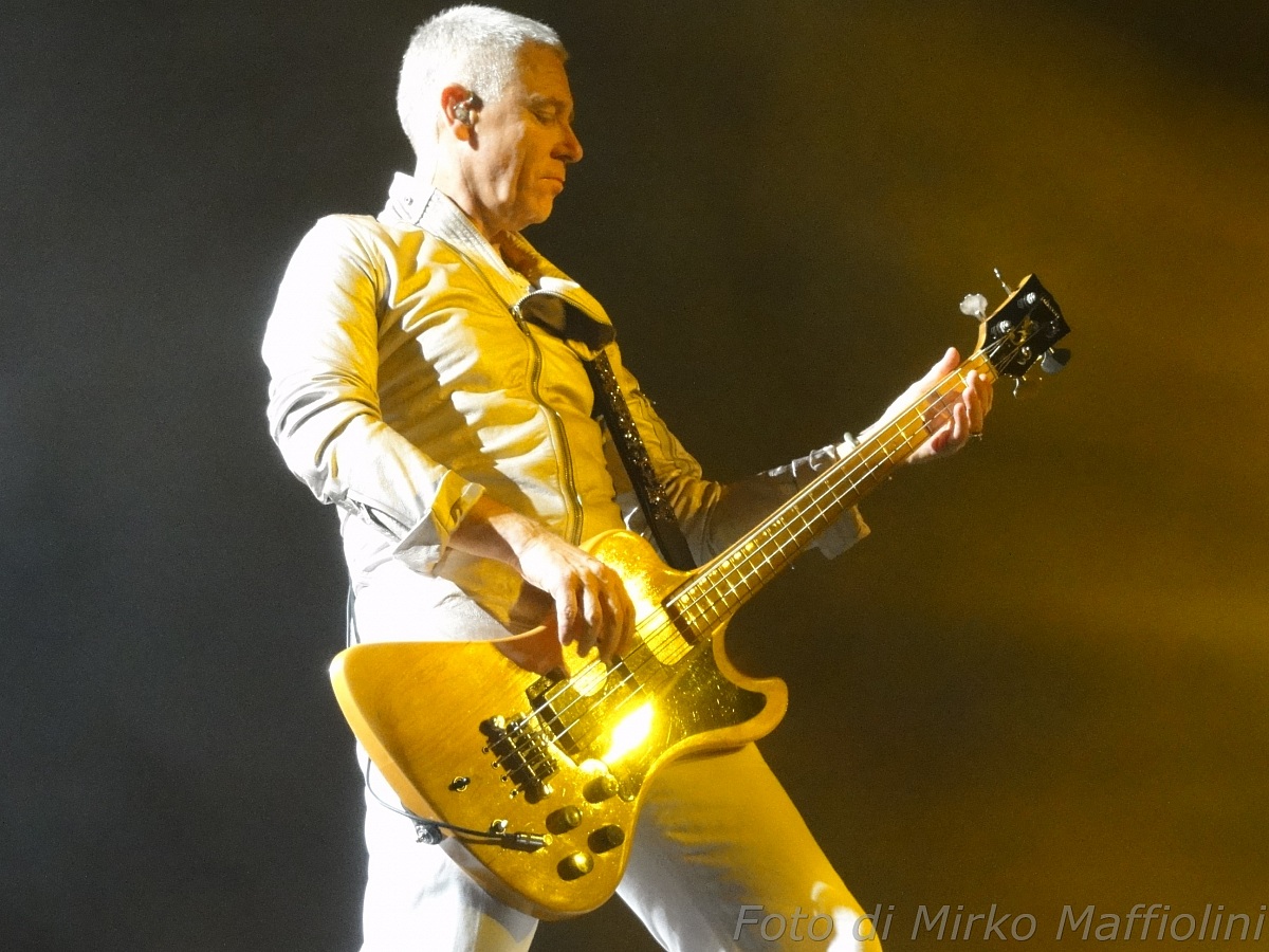 U2 360 world tour - auckland 2010