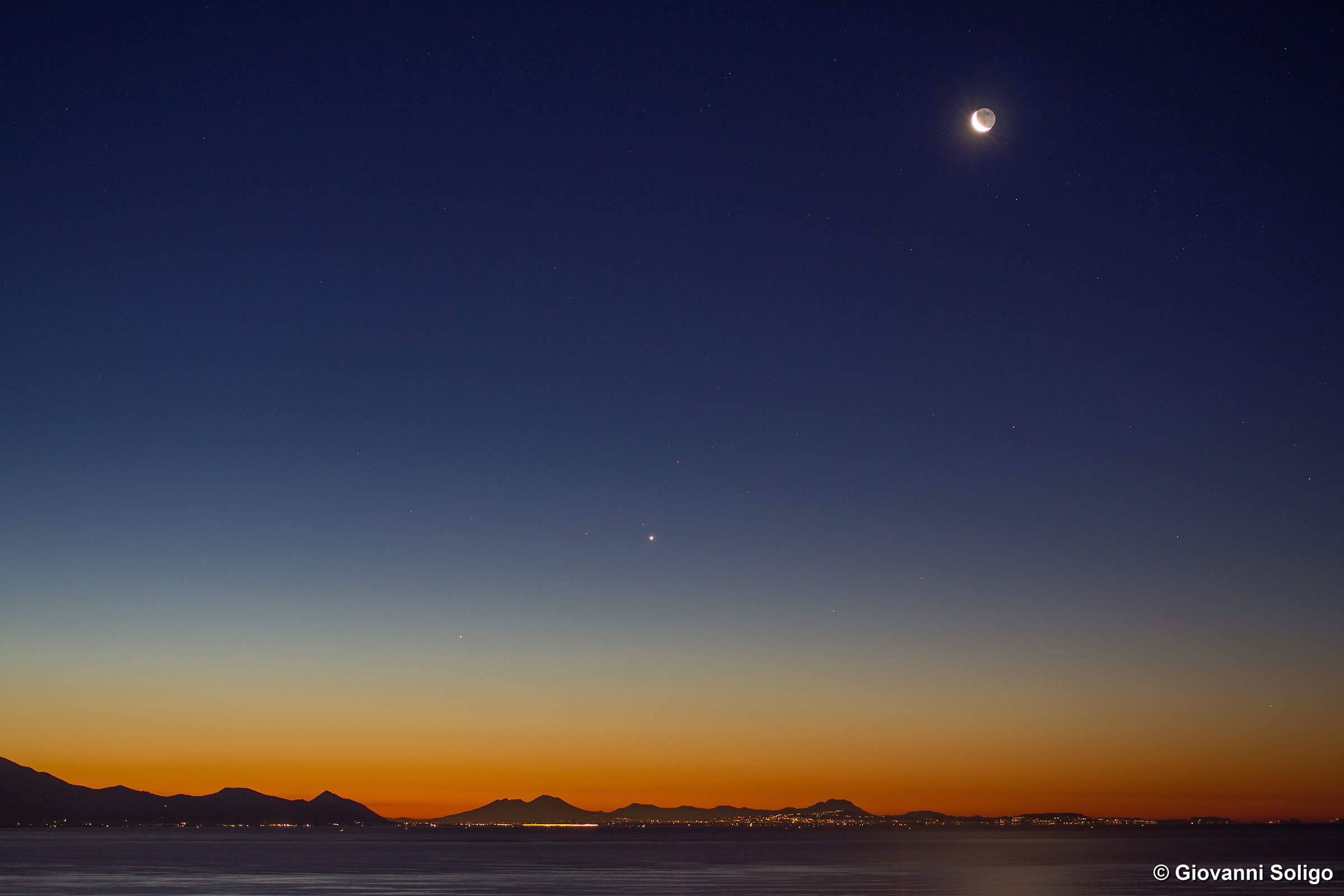 Morning planets & Vesuvio