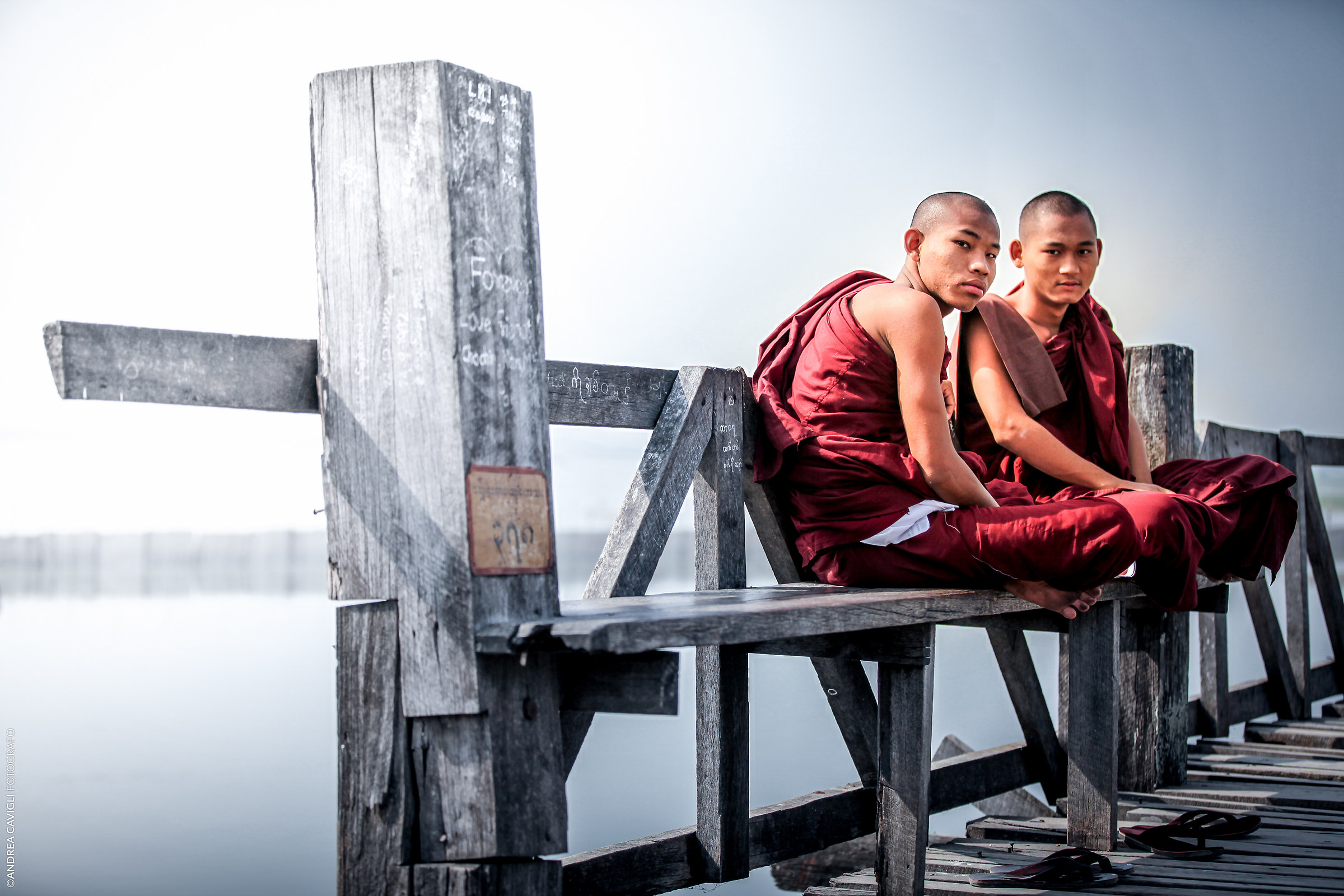 Monks on Amarapura bridge