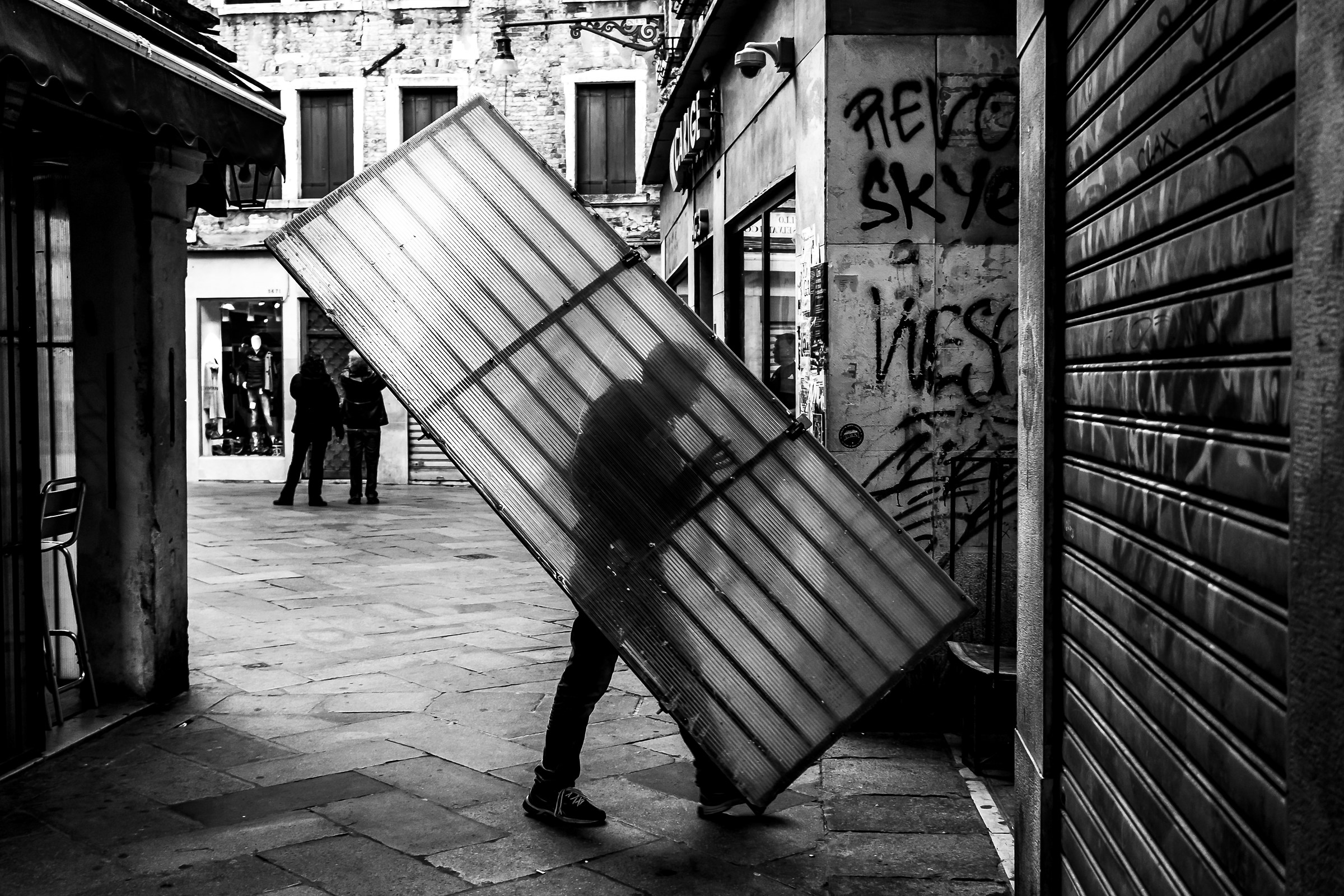 Non farsi vedere a lavoro